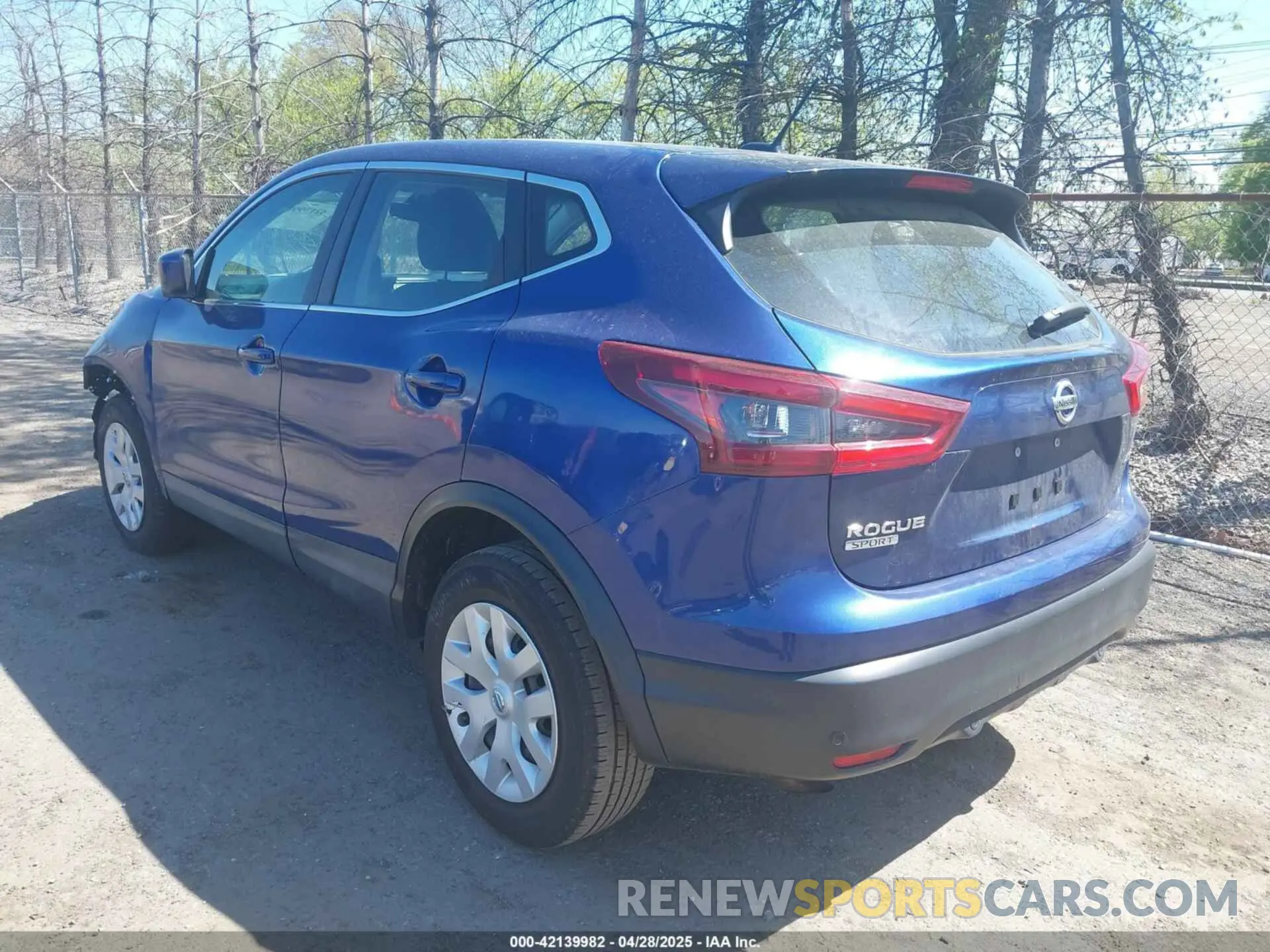 3 Photograph of a damaged car JN1BJ1CW6LW373186 NISSAN ROGUE SPORT 2020