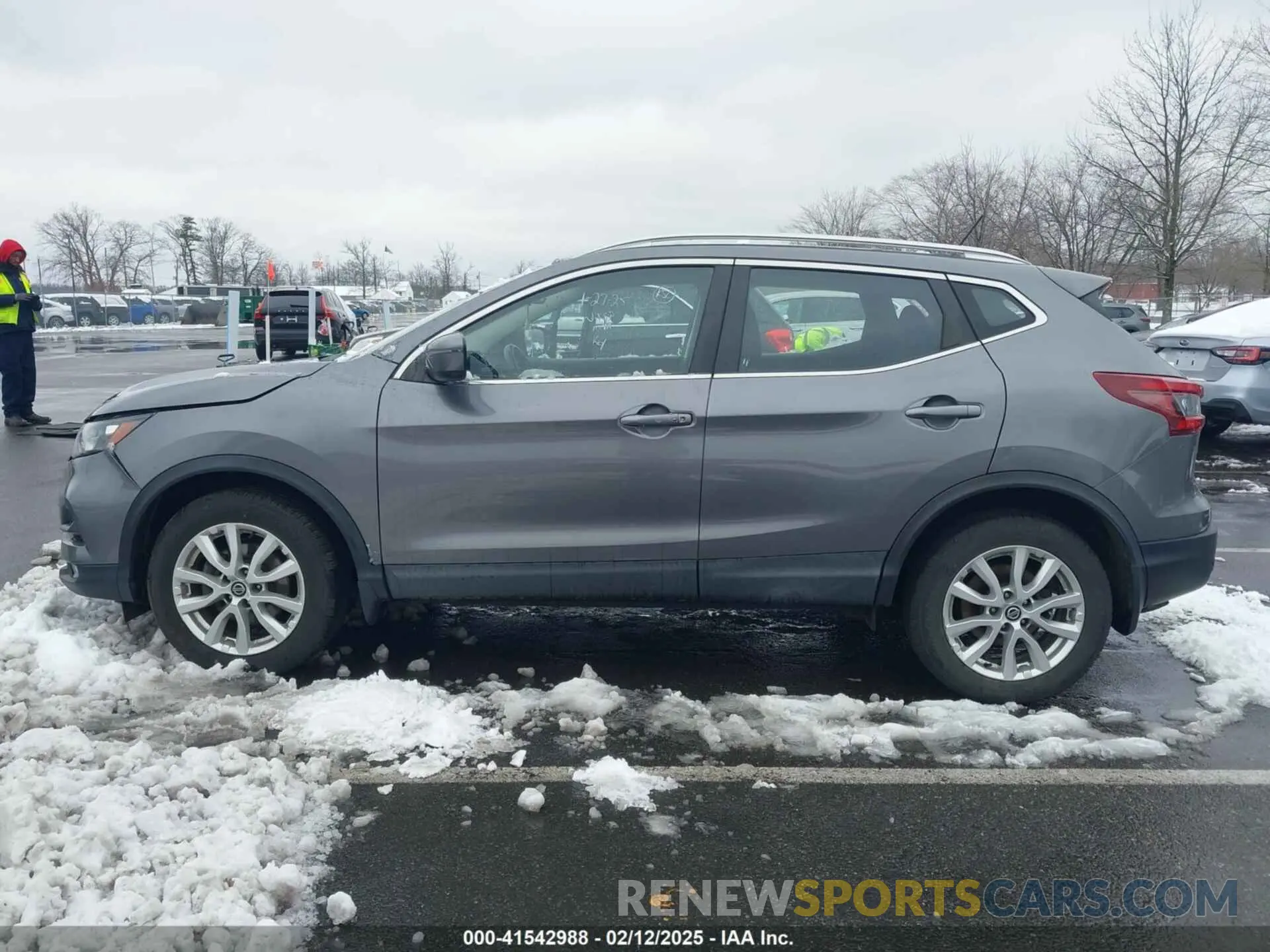 14 Photograph of a damaged car JN1BJ1CW6LW640603 NISSAN ROGUE SPORT 2020