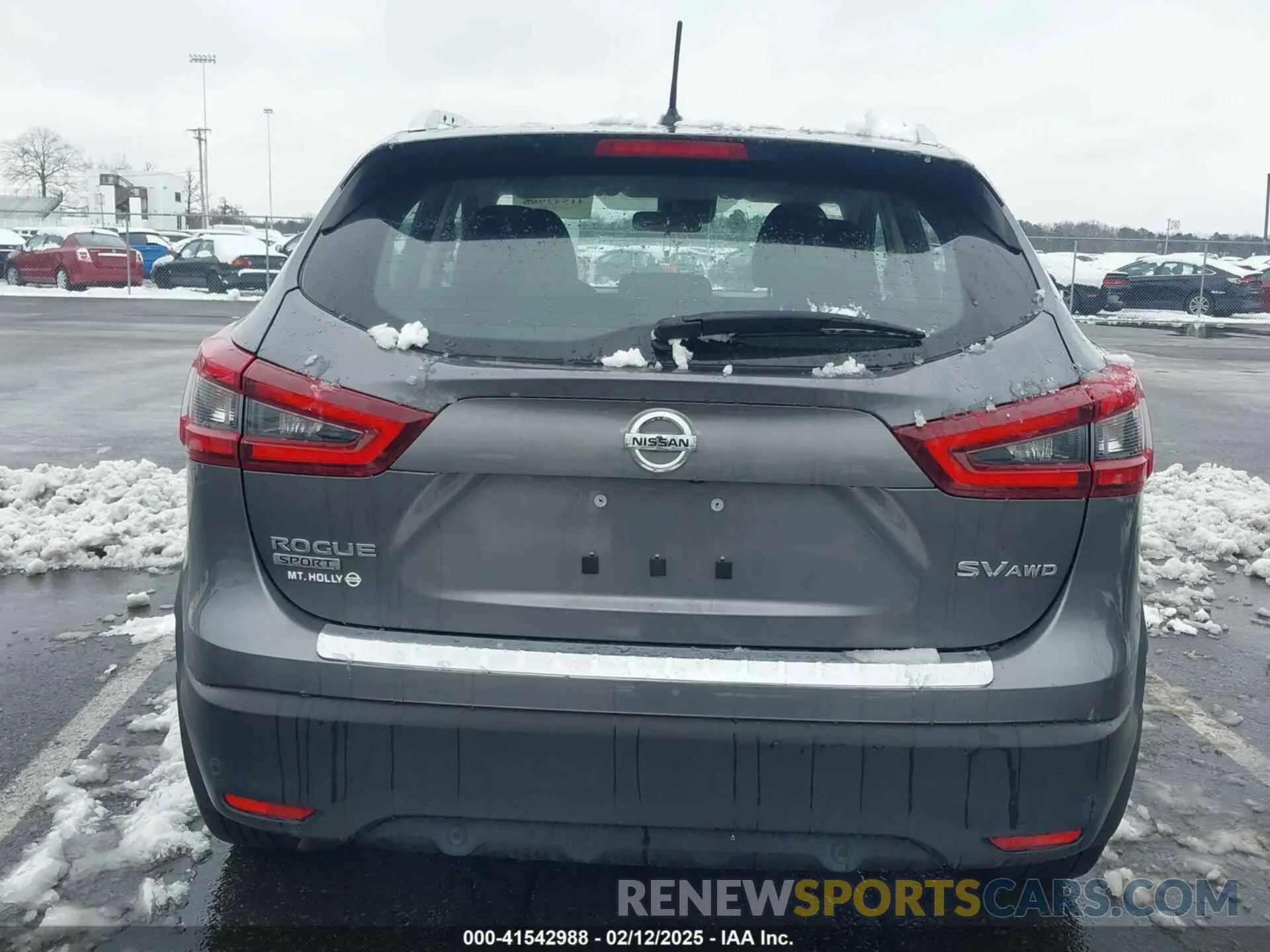 16 Photograph of a damaged car JN1BJ1CW6LW640603 NISSAN ROGUE SPORT 2020