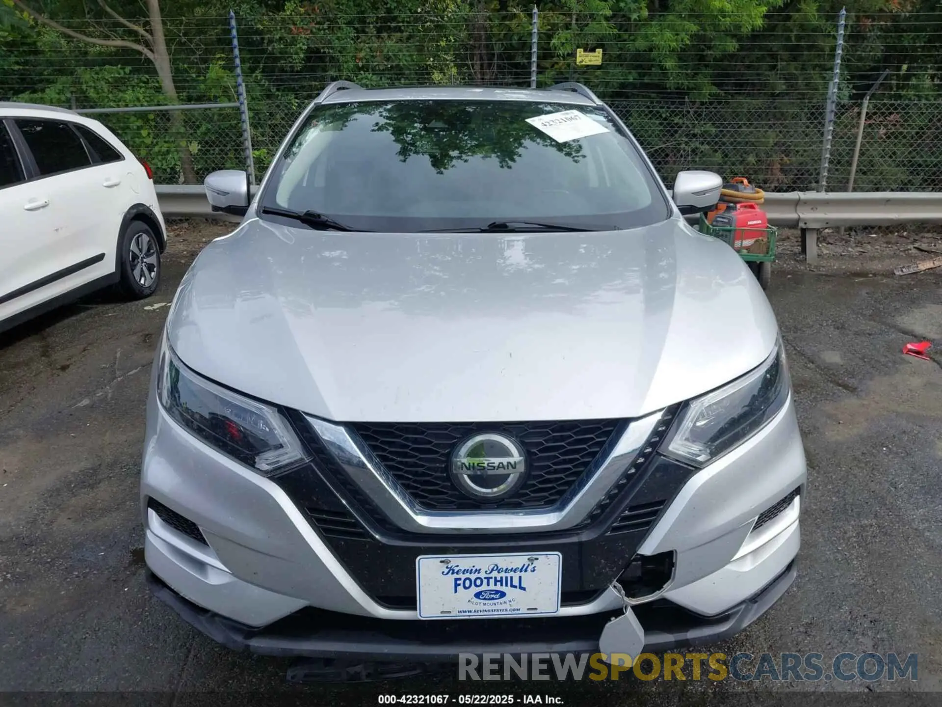 12 Photograph of a damaged car JN1BJ1CW8LW388191 NISSAN ROGUE SPORT 2020