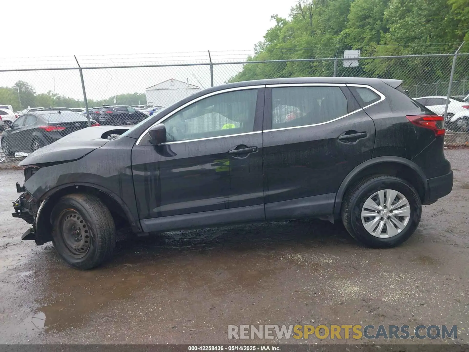 14 Photograph of a damaged car JN1BJ1CW8LW644264 NISSAN ROGUE SPORT 2020