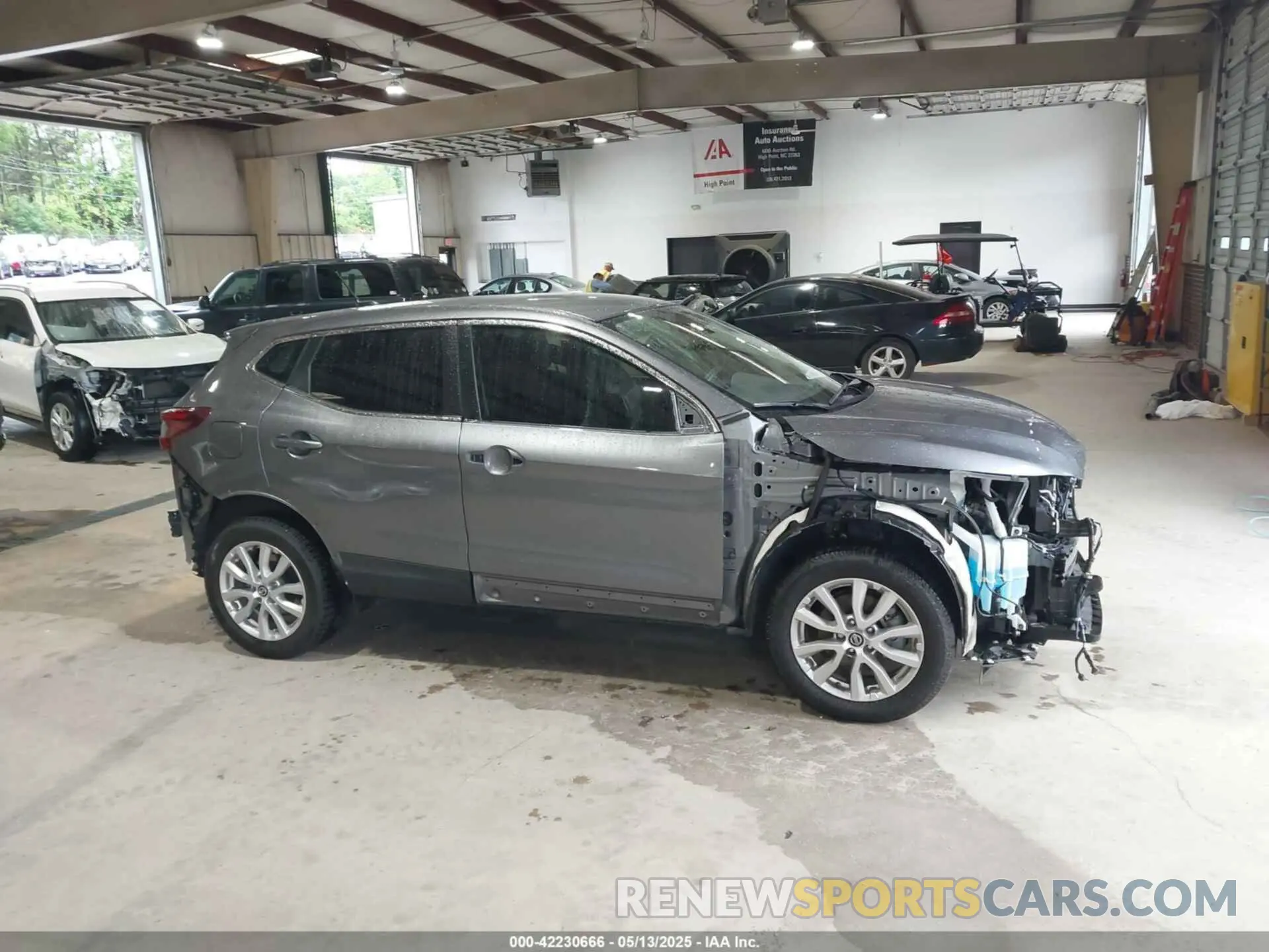 14 Photograph of a damaged car JN1BJ1CW9LW367544 NISSAN ROGUE SPORT 2020