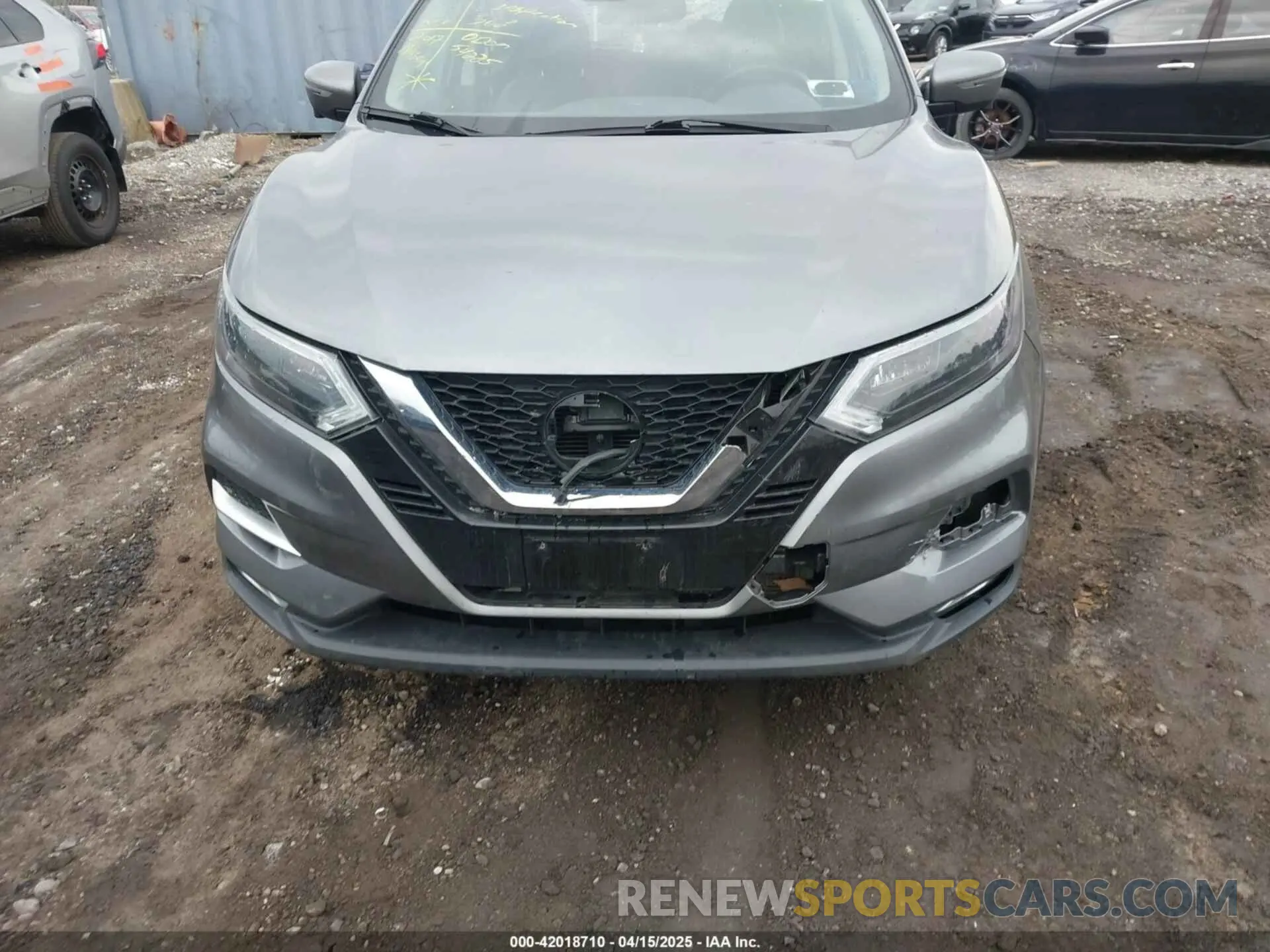 12 Photograph of a damaged car JN1BJ1CW9LW387356 NISSAN ROGUE SPORT 2020