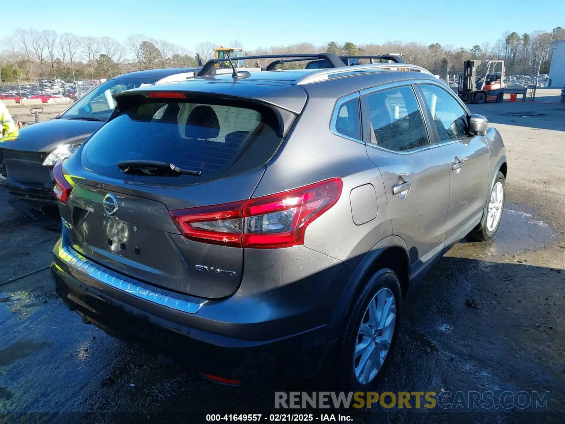 4 Photograph of a damaged car JN1BJ1CWXLW361235 NISSAN ROGUE SPORT 2020