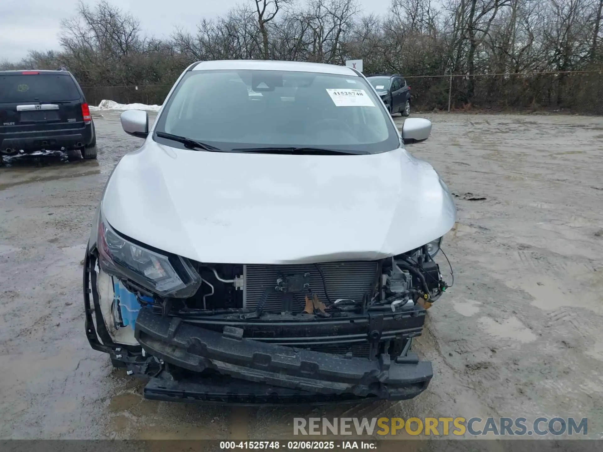 13 Photograph of a damaged car JN1BJ1CWXLW365494 NISSAN ROGUE SPORT 2020