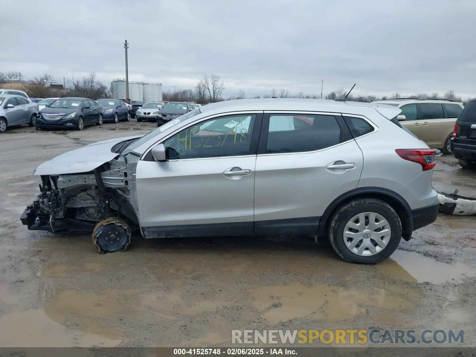15 Photograph of a damaged car JN1BJ1CWXLW365494 NISSAN ROGUE SPORT 2020