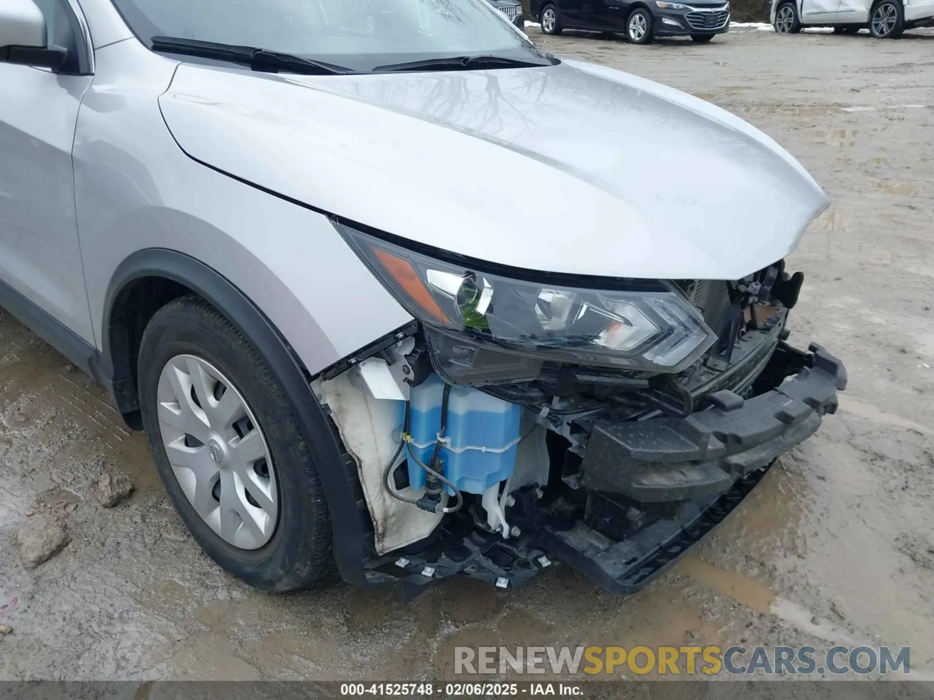 19 Photograph of a damaged car JN1BJ1CWXLW365494 NISSAN ROGUE SPORT 2020