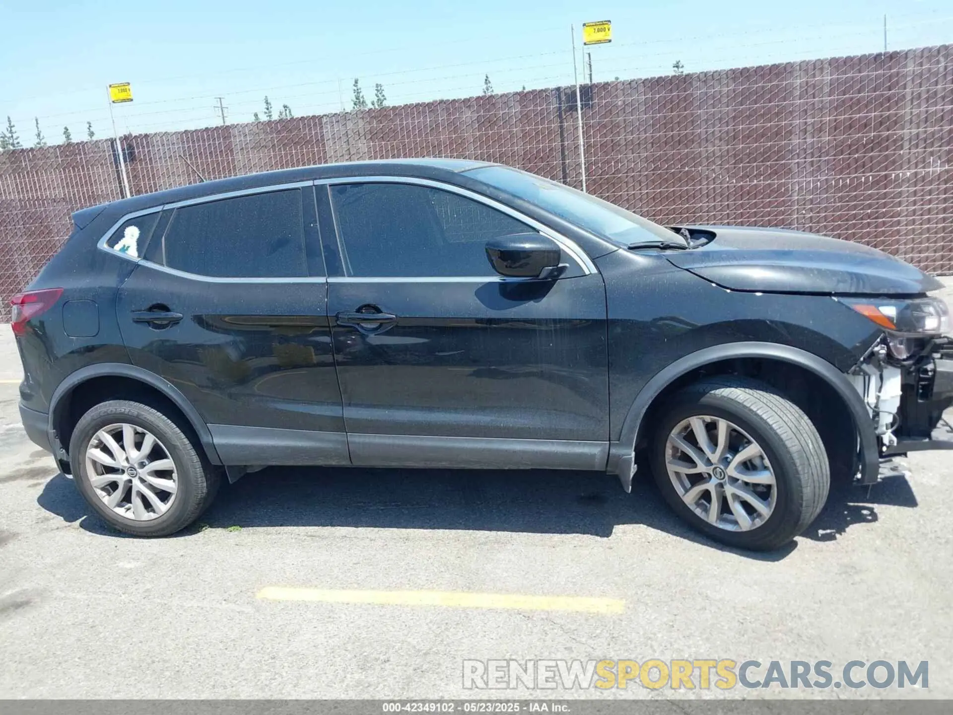 13 Photograph of a damaged car JN1BJ1AV0MW305039 NISSAN ROGUE SPORT 2021