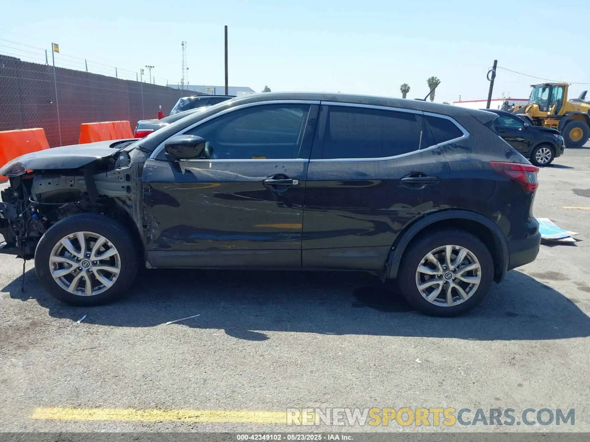 14 Photograph of a damaged car JN1BJ1AV0MW305039 NISSAN ROGUE SPORT 2021