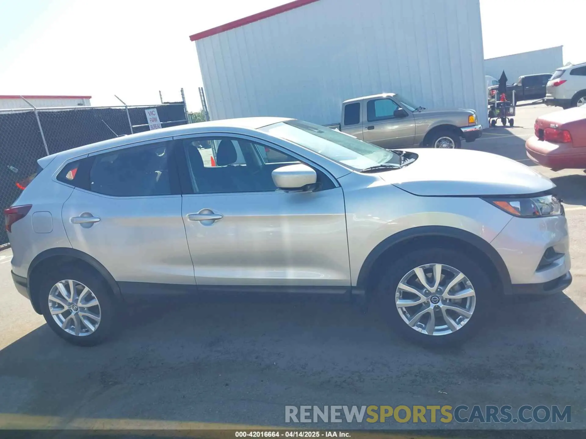 13 Photograph of a damaged car JN1BJ1AV0MW568647 NISSAN ROGUE SPORT 2021