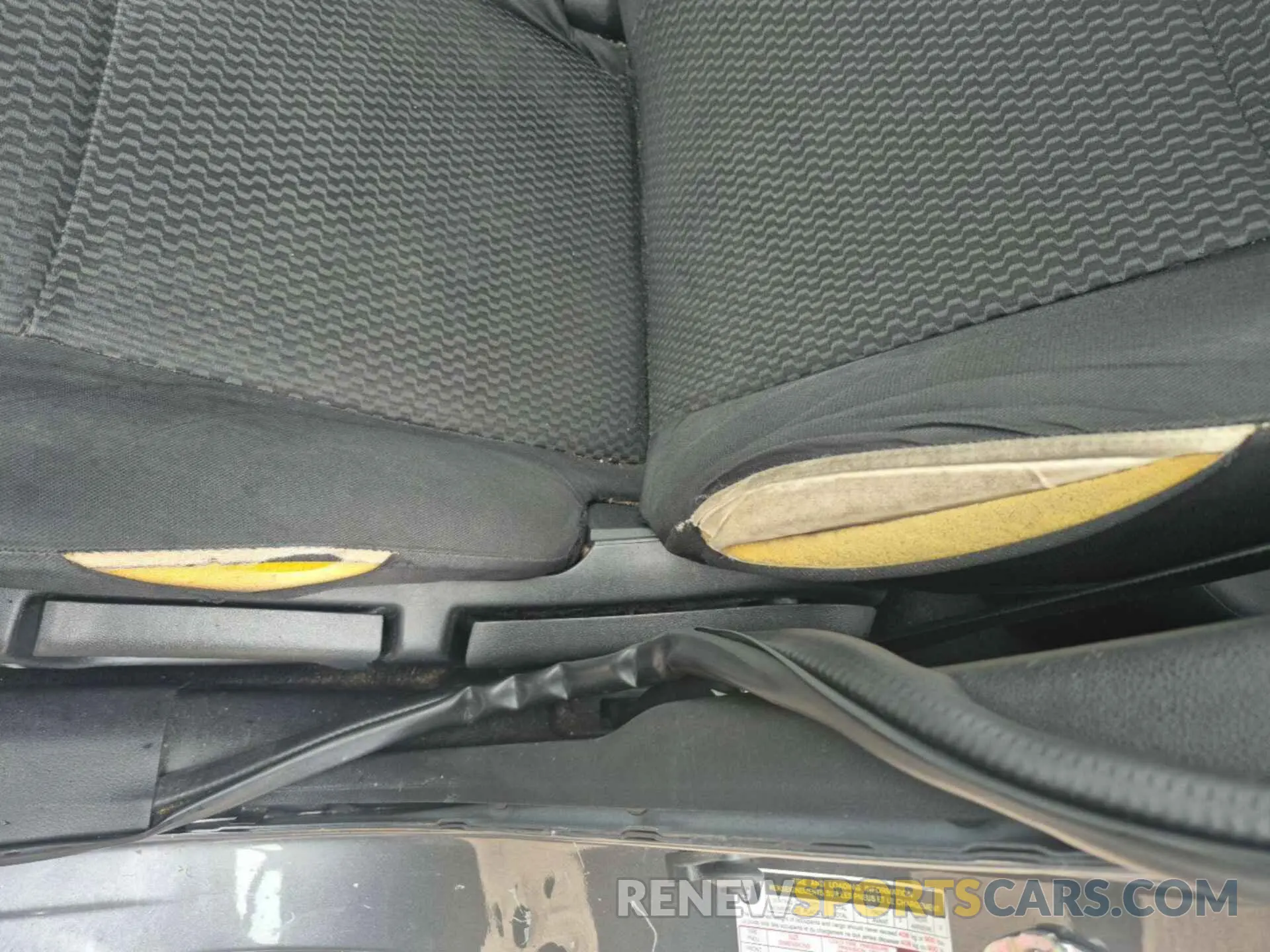 19 Photograph of a damaged car JN1BJ1AV0MW573007 NISSAN ROGUE SPORT 2021