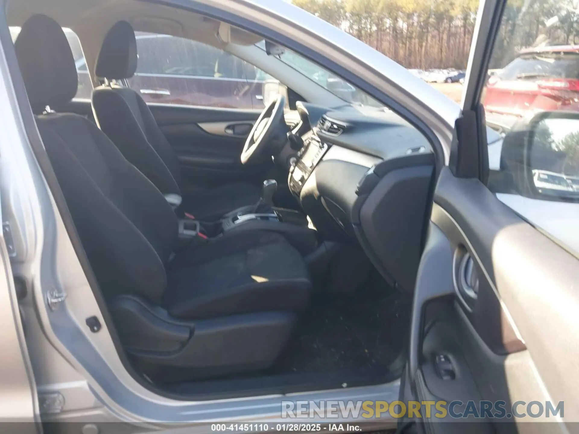 5 Photograph of a damaged car JN1BJ1AV1MW300948 NISSAN ROGUE SPORT 2021