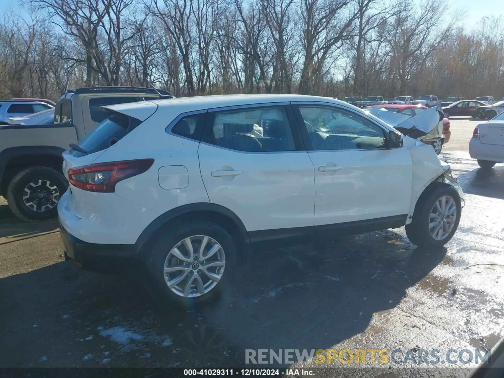 14 Photograph of a damaged car JN1BJ1AV1MW306958 NISSAN ROGUE SPORT 2021