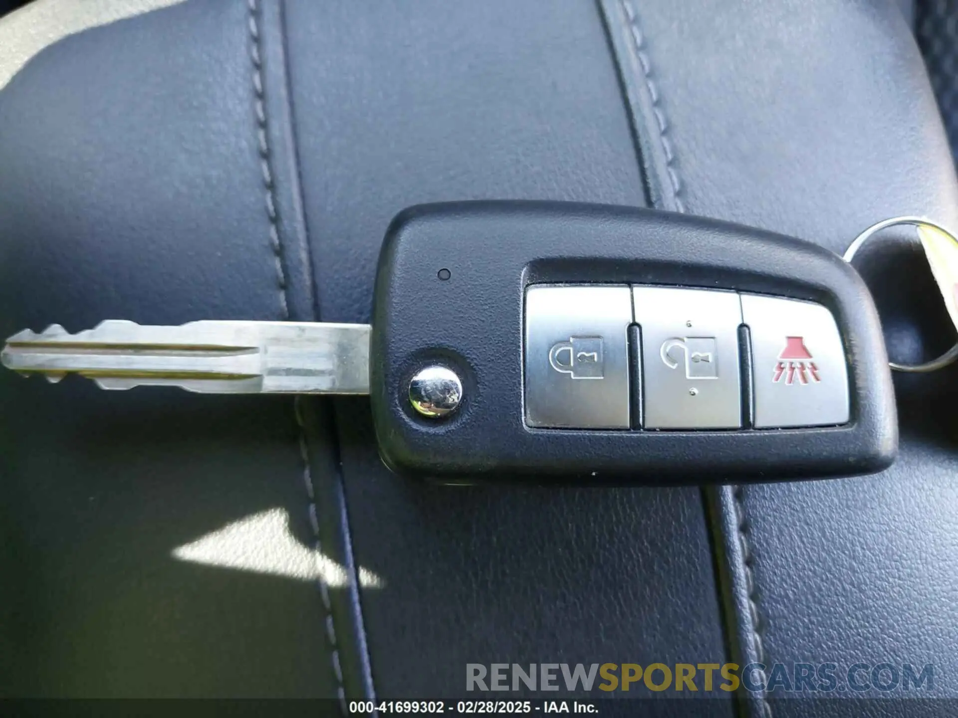 11 Photograph of a damaged car JN1BJ1AV1MW307396 NISSAN ROGUE SPORT 2021