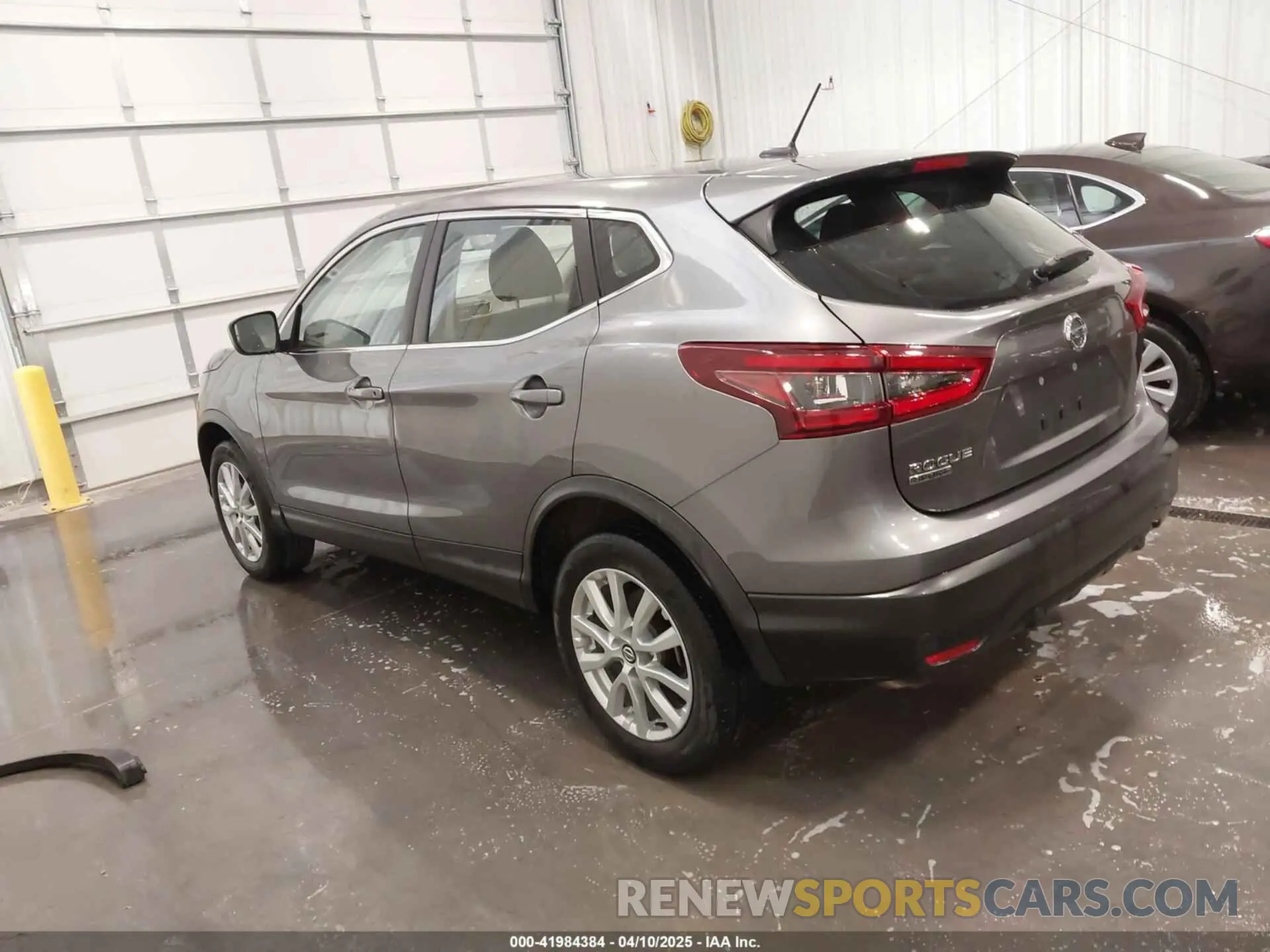 3 Photograph of a damaged car JN1BJ1AV2MW567516 NISSAN ROGUE SPORT 2021