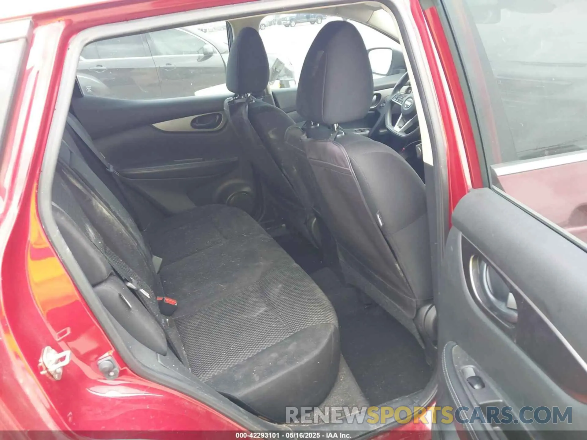 8 Photograph of a damaged car JN1BJ1AV3MW305889 NISSAN ROGUE SPORT 2021