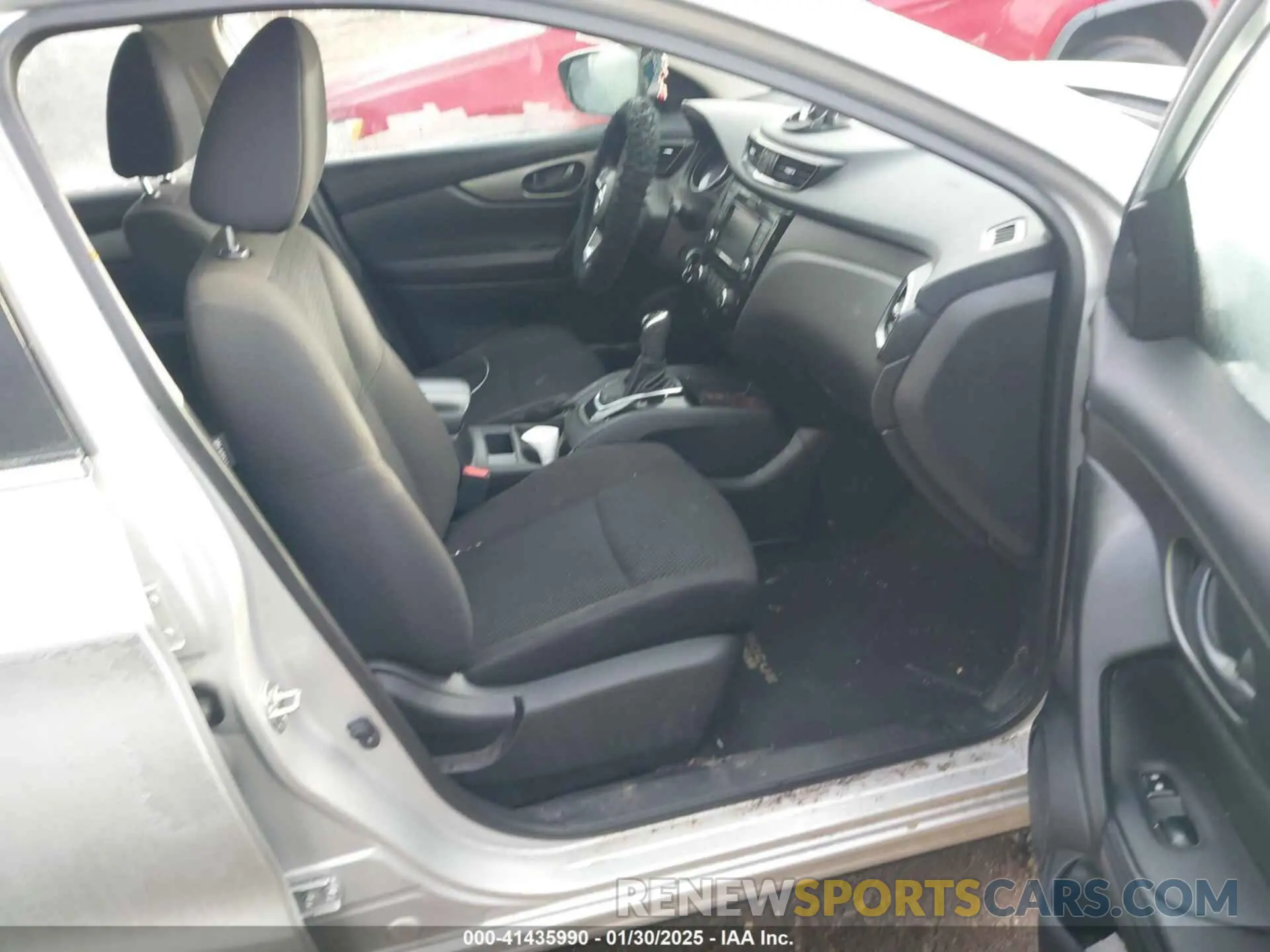 5 Photograph of a damaged car JN1BJ1AV3MW317931 NISSAN ROGUE SPORT 2021