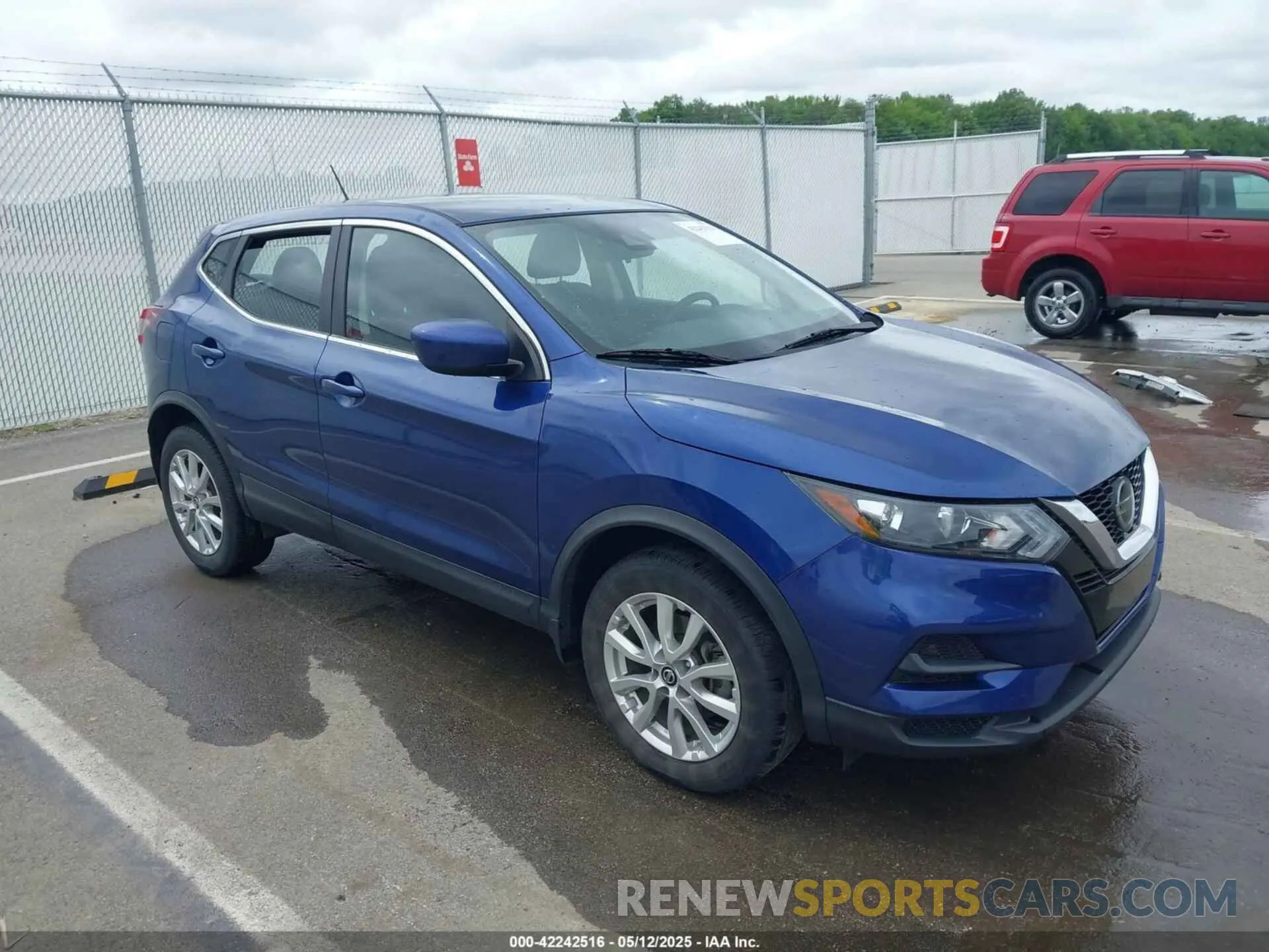 1 Photograph of a damaged car JN1BJ1AV5MW302041 NISSAN ROGUE SPORT 2021