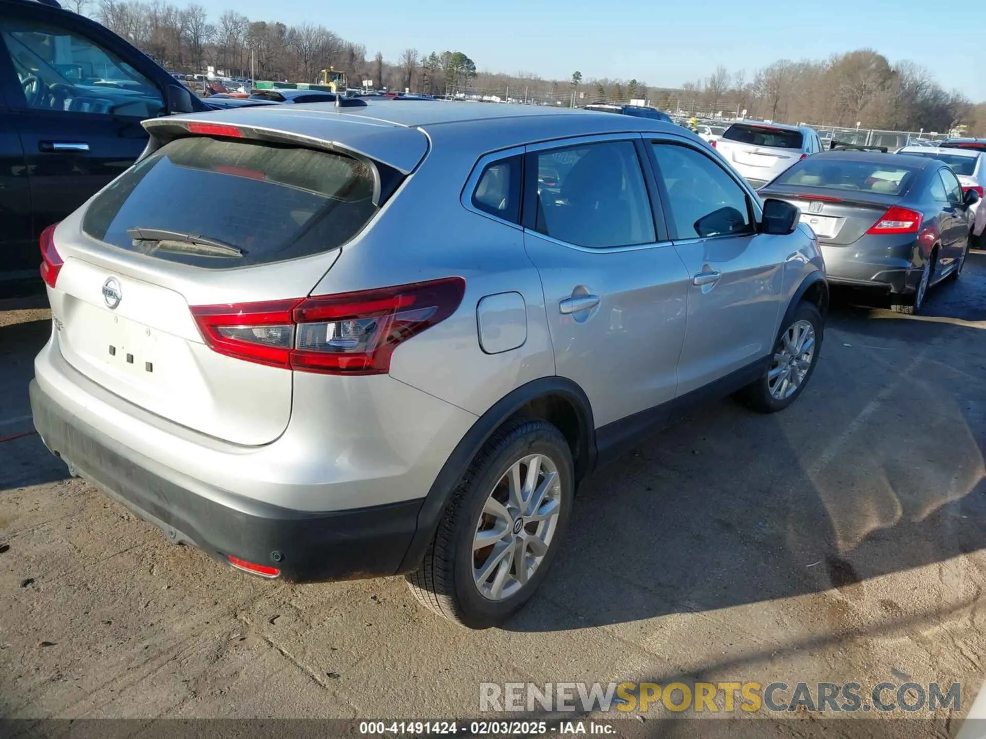 4 Photograph of a damaged car JN1BJ1AV5MW307076 NISSAN ROGUE SPORT 2021