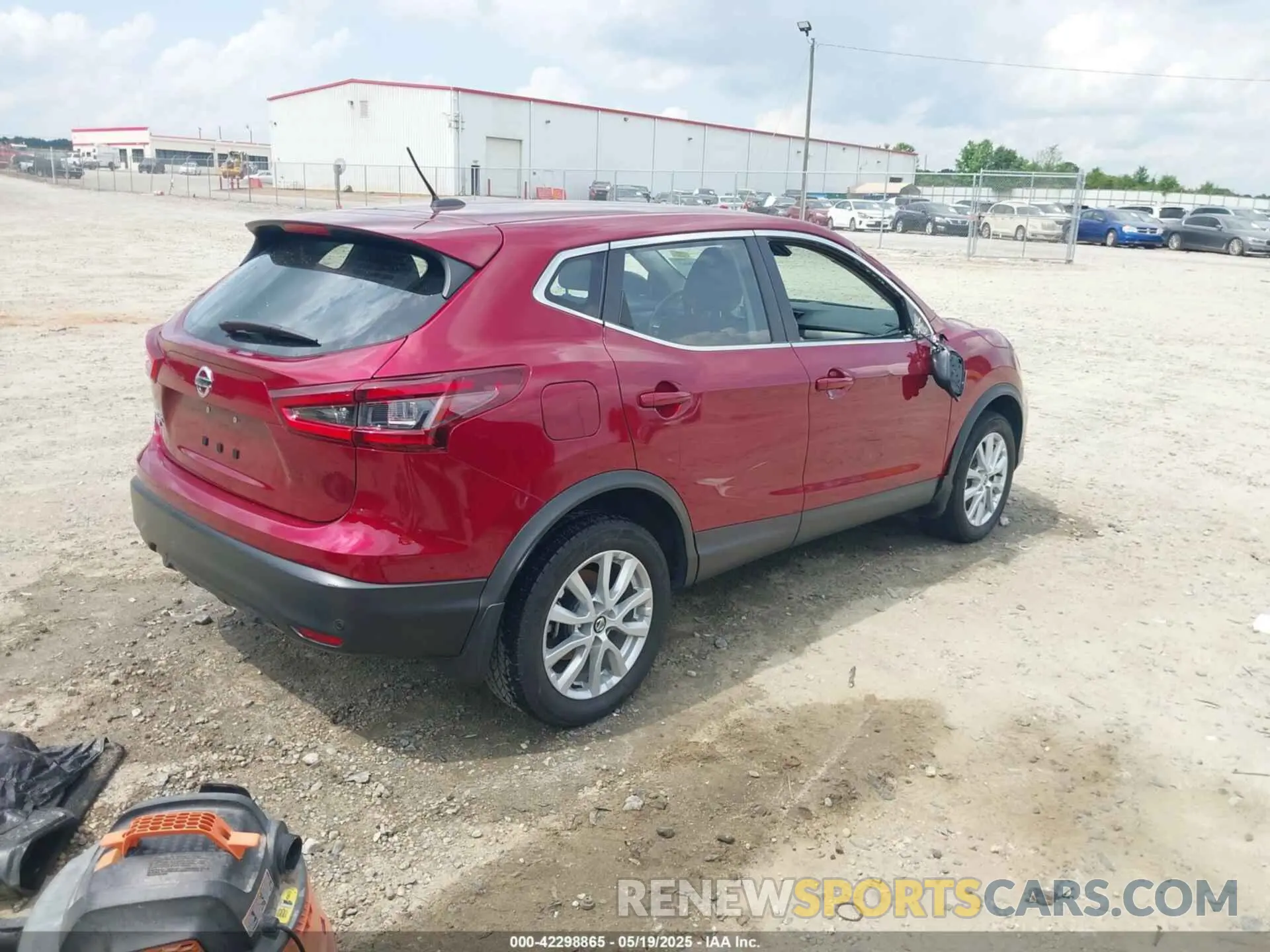 4 Photograph of a damaged car JN1BJ1AV5MW318188 NISSAN ROGUE SPORT 2021