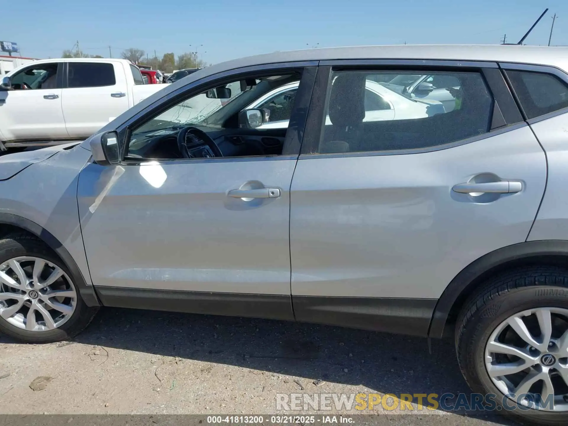 13 Photograph of a damaged car JN1BJ1AV9MW300888 NISSAN ROGUE SPORT 2021