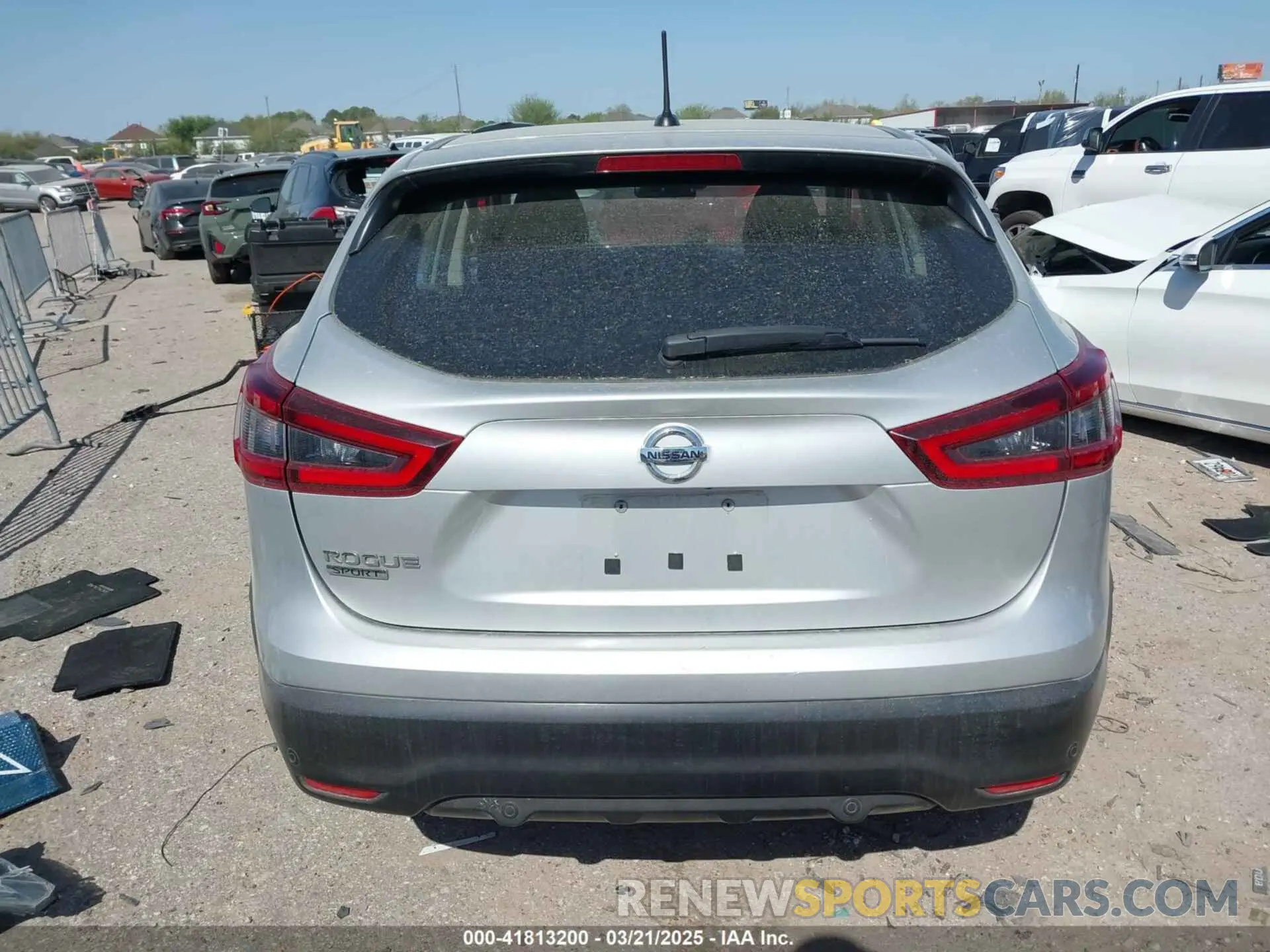 15 Photograph of a damaged car JN1BJ1AV9MW300888 NISSAN ROGUE SPORT 2021