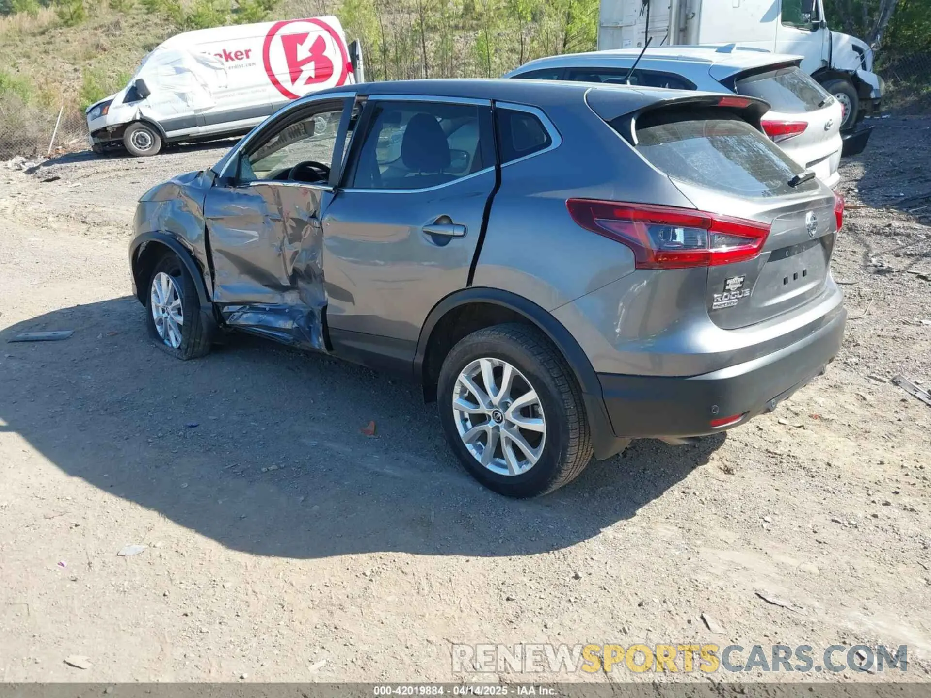 3 Photograph of a damaged car JN1BJ1AV9MW305766 NISSAN ROGUE SPORT 2021