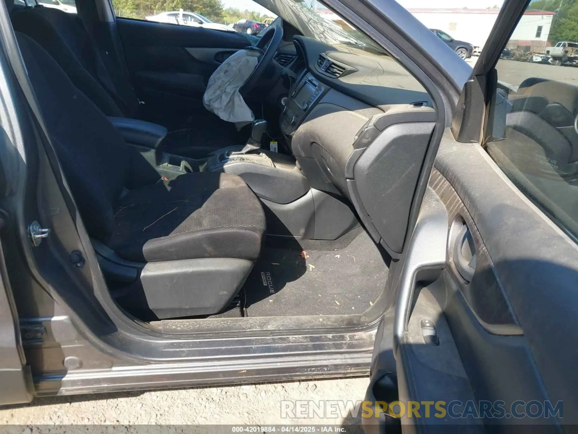 5 Photograph of a damaged car JN1BJ1AV9MW305766 NISSAN ROGUE SPORT 2021