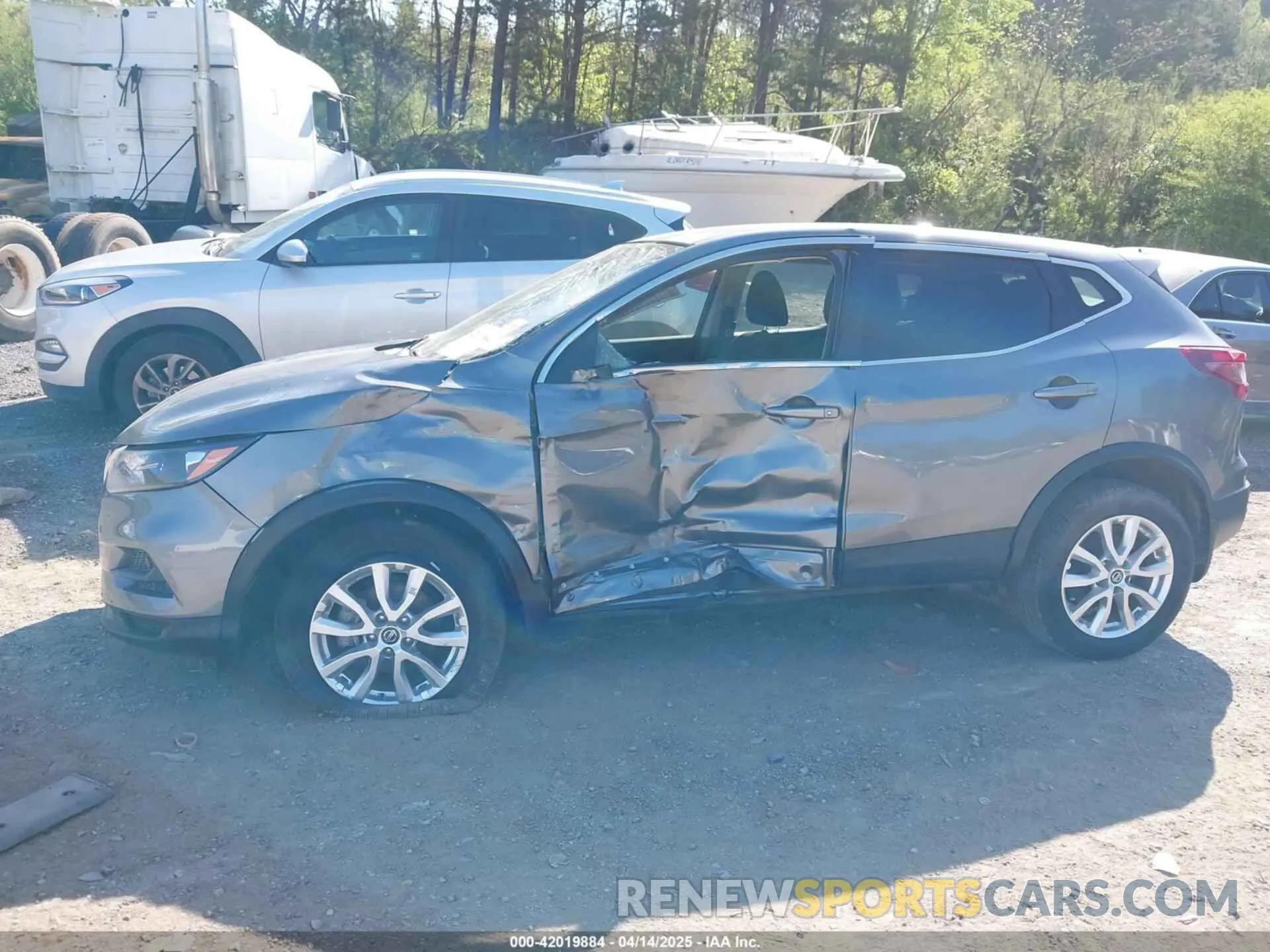 6 Photograph of a damaged car JN1BJ1AV9MW305766 NISSAN ROGUE SPORT 2021