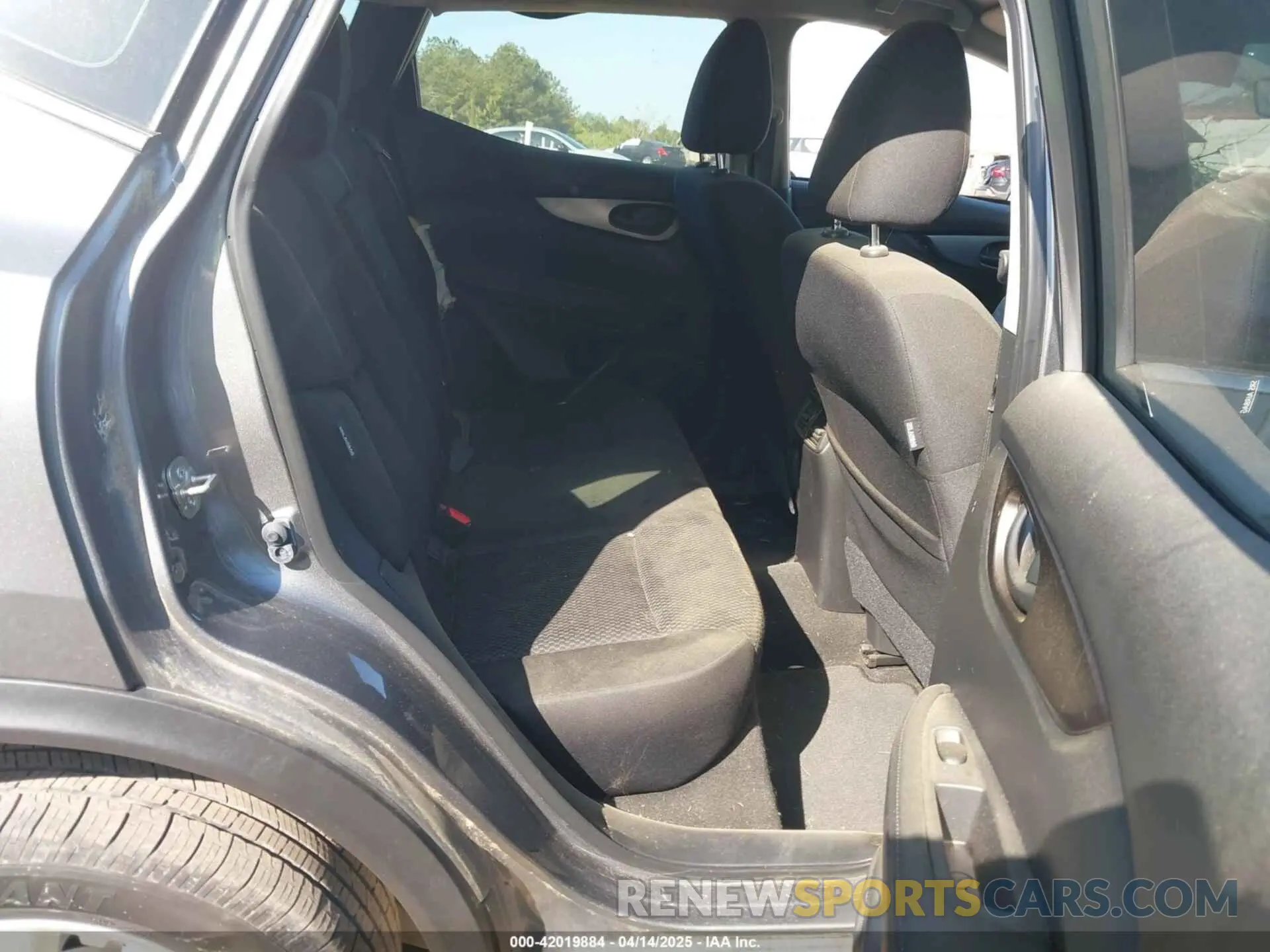 8 Photograph of a damaged car JN1BJ1AV9MW305766 NISSAN ROGUE SPORT 2021