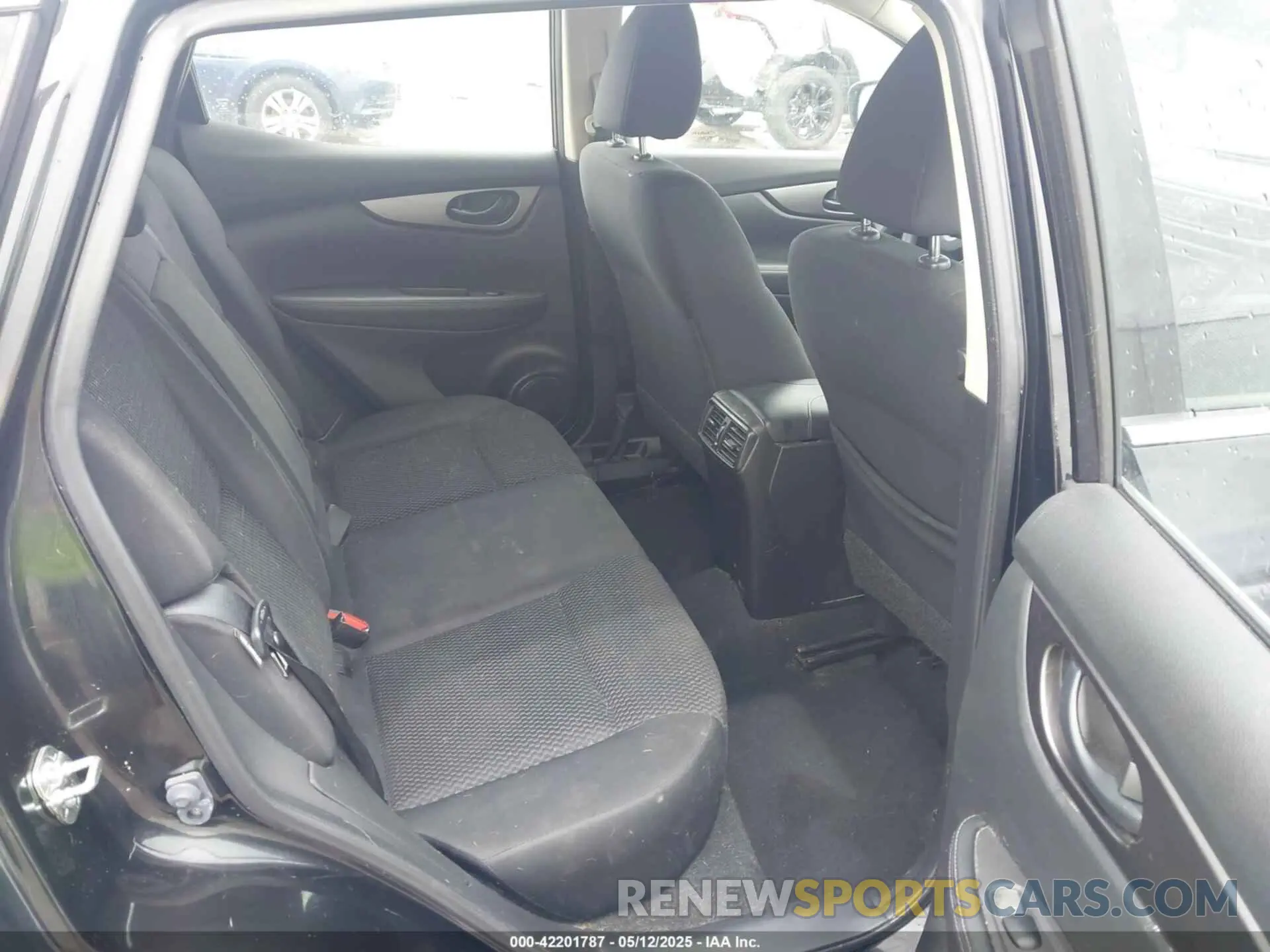 8 Photograph of a damaged car JN1BJ1AV9MW306867 NISSAN ROGUE SPORT 2021