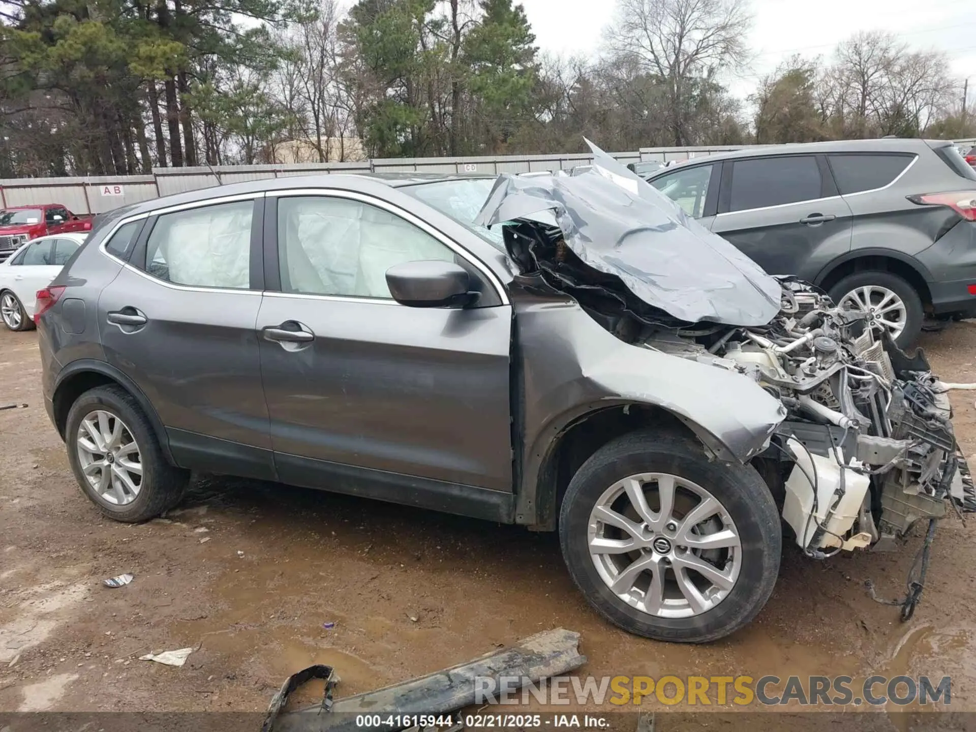 14 Photograph of a damaged car JN1BJ1AV9MW566217 NISSAN ROGUE SPORT 2021
