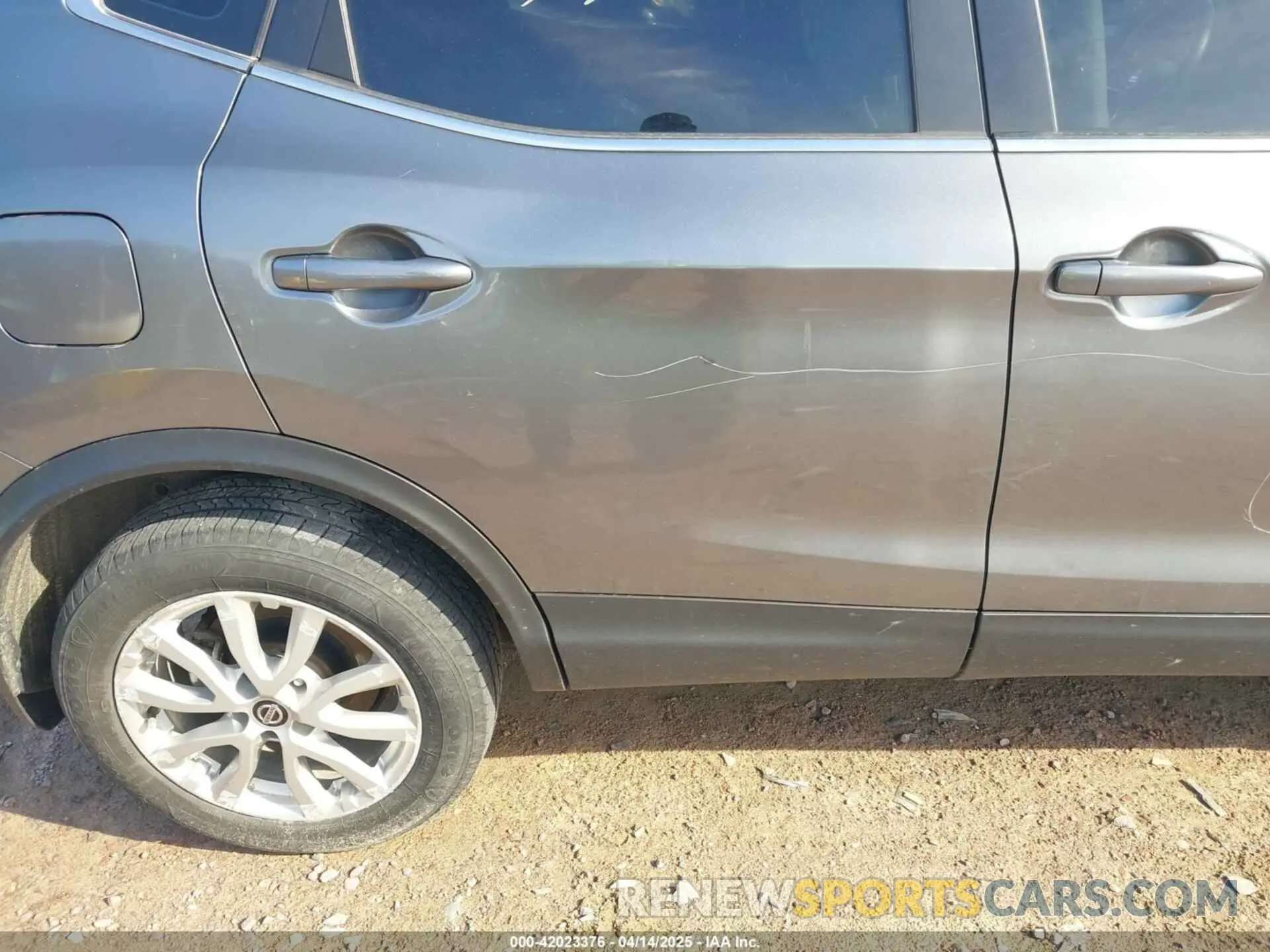 6 Photograph of a damaged car JN1BJ1AV9MW571983 NISSAN ROGUE SPORT 2021