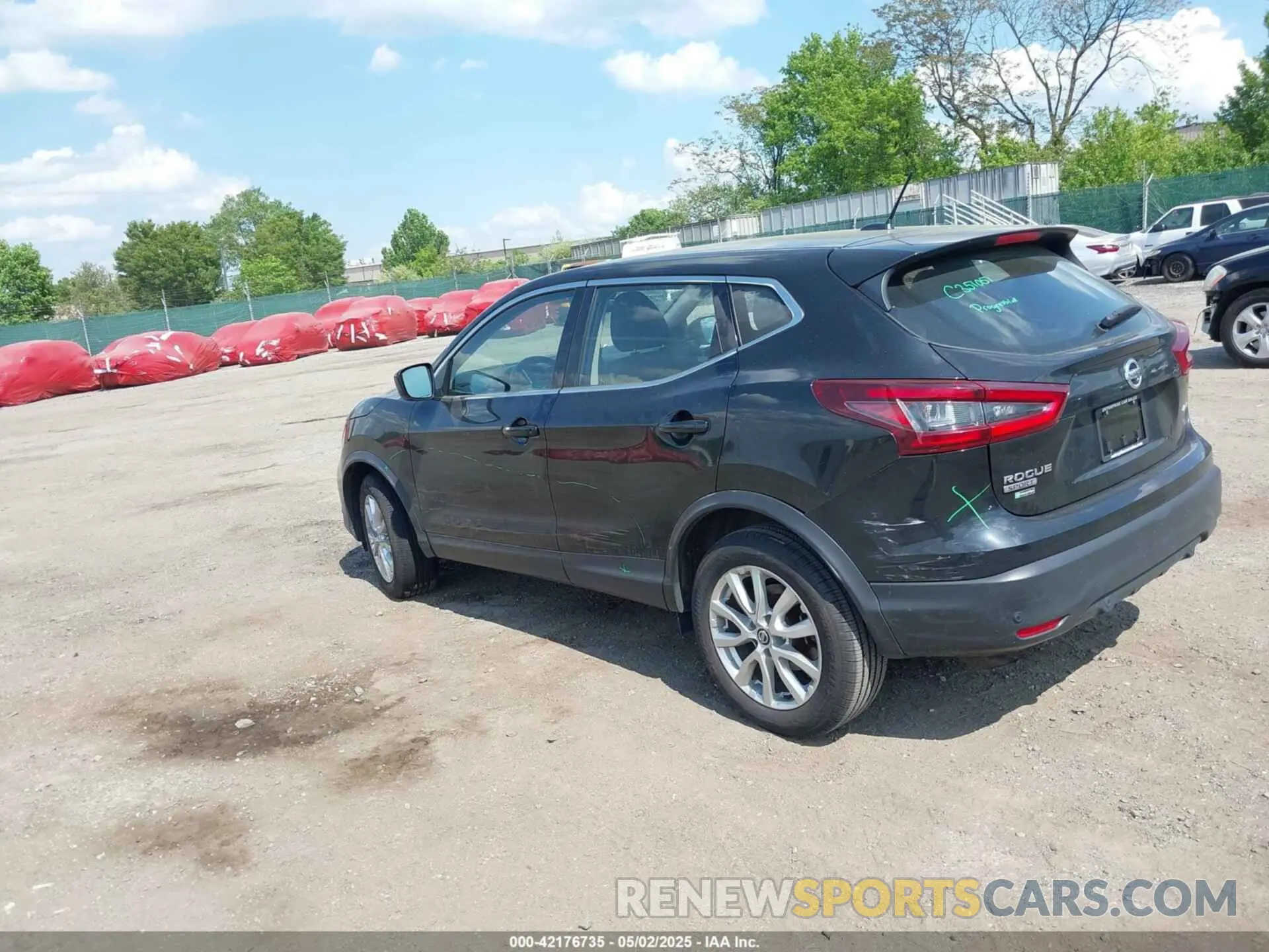 3 Photograph of a damaged car JN1BJ1AW1MW668250 NISSAN ROGUE SPORT 2021