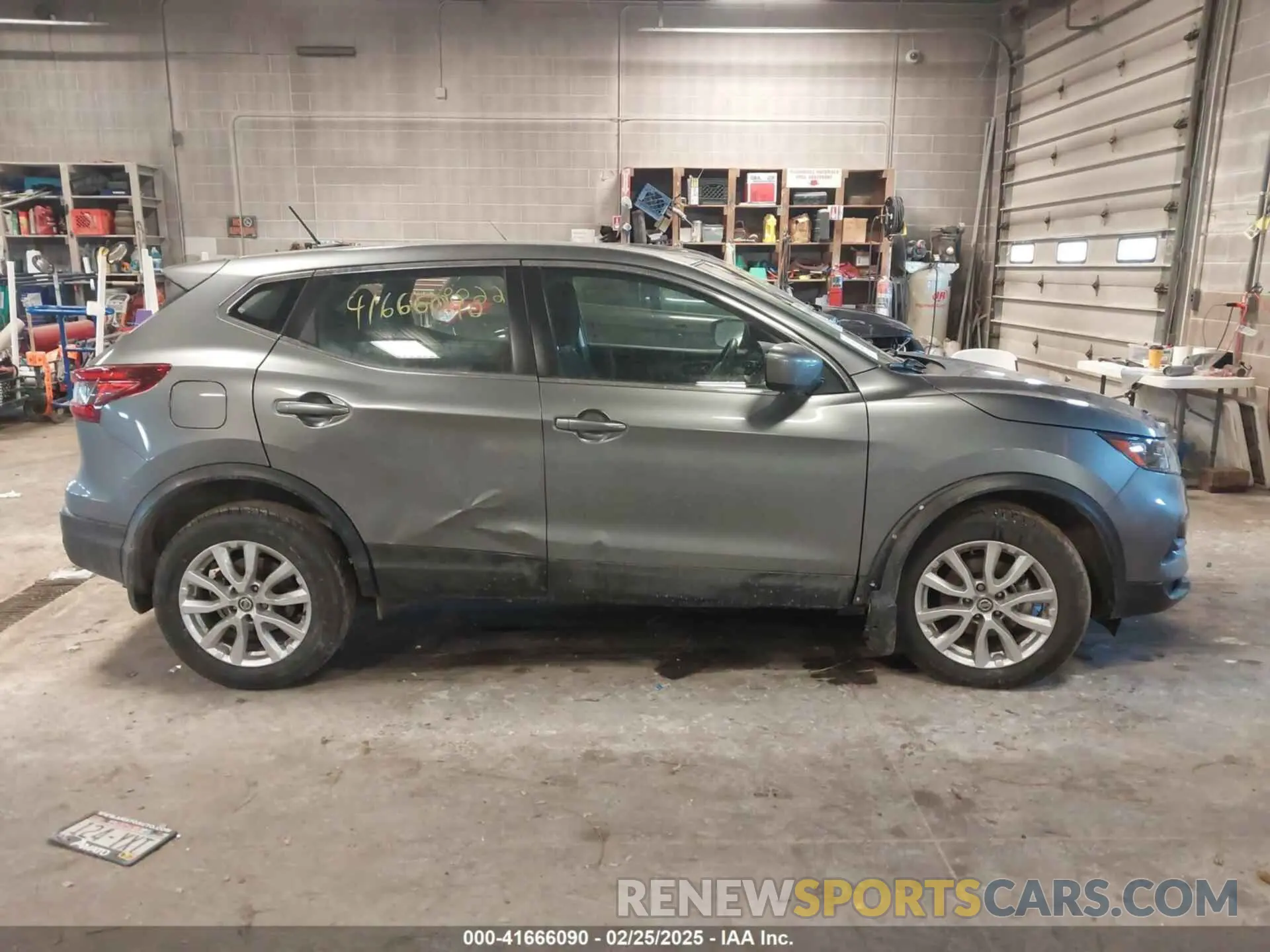 13 Photograph of a damaged car JN1BJ1AW2MW662909 NISSAN ROGUE SPORT 2021