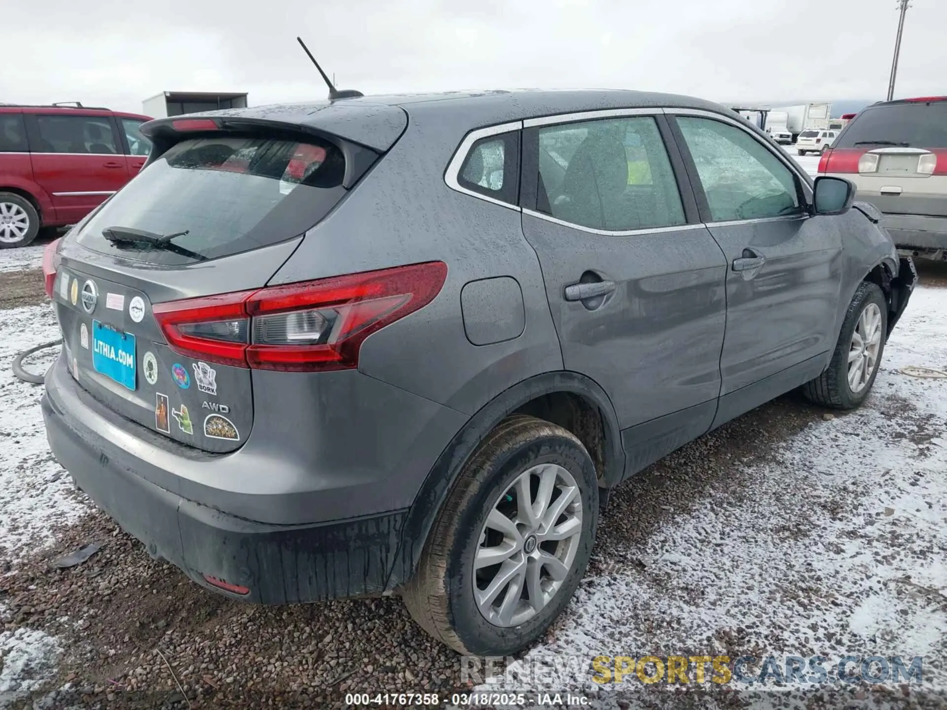 4 Photograph of a damaged car JN1BJ1AW2MW664613 NISSAN ROGUE SPORT 2021