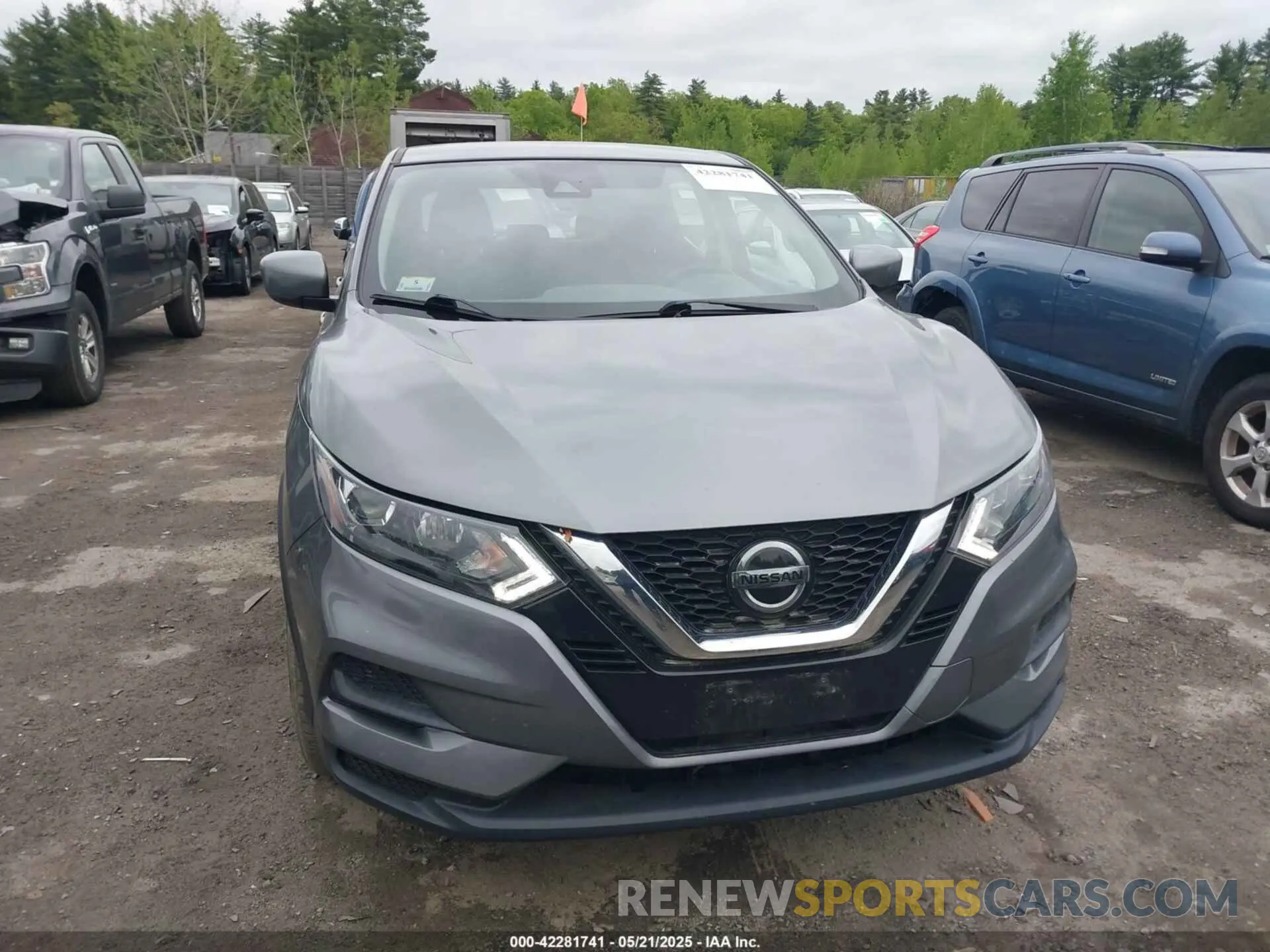 12 Photograph of a damaged car JN1BJ1AW2MW668676 NISSAN ROGUE SPORT 2021