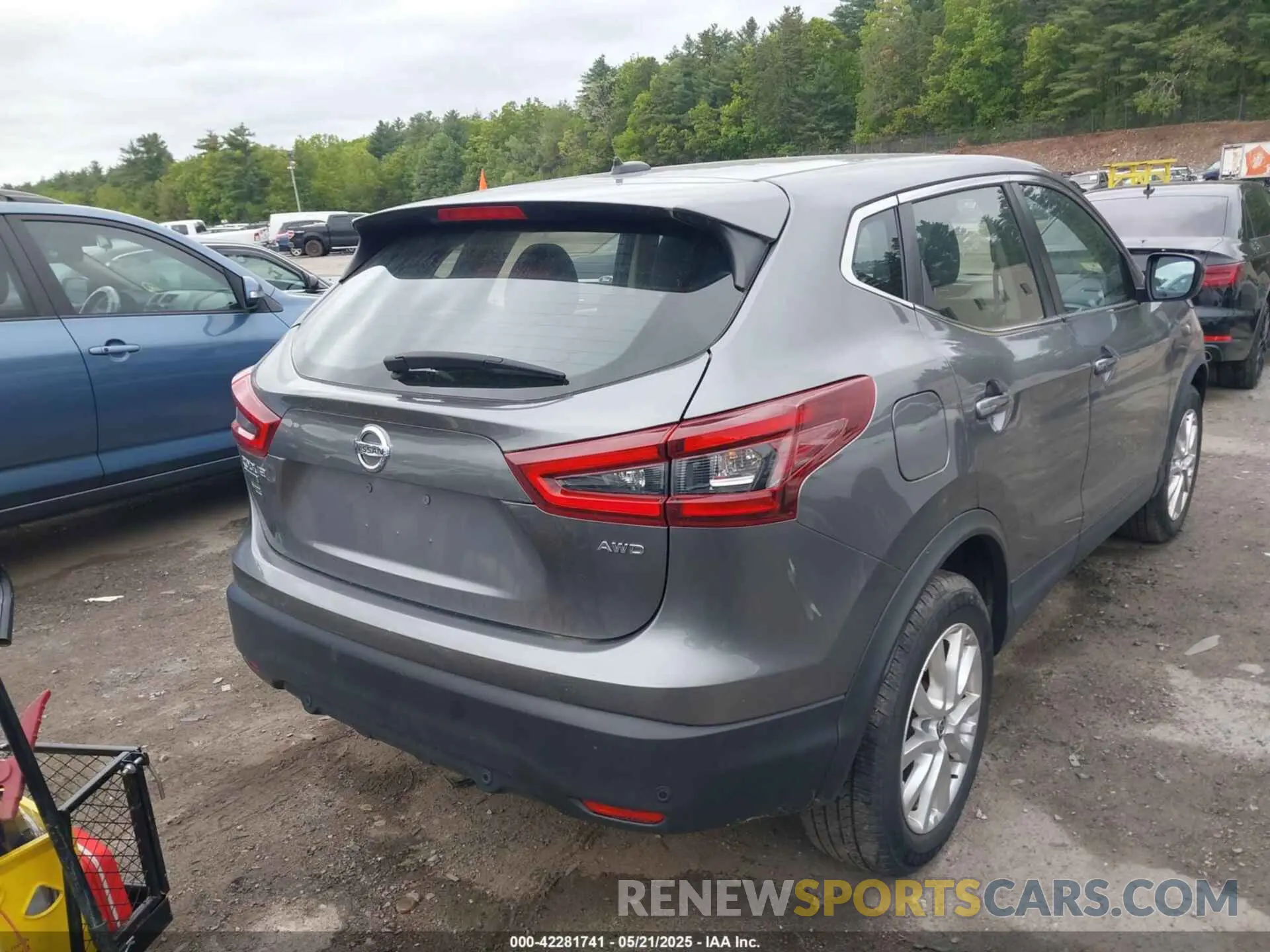 16 Photograph of a damaged car JN1BJ1AW2MW668676 NISSAN ROGUE SPORT 2021