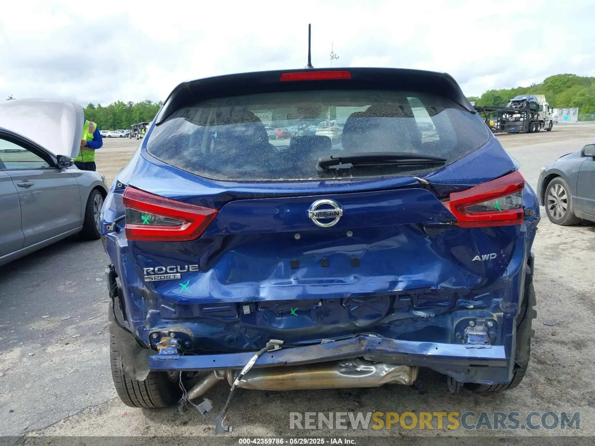 17 Photograph of a damaged car JN1BJ1AW3MW429931 NISSAN ROGUE SPORT 2021
