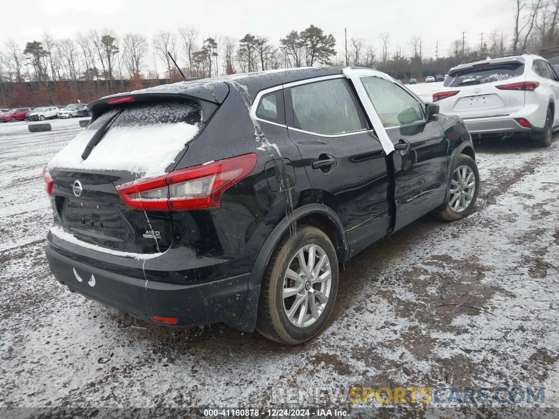 4 Photograph of a damaged car JN1BJ1AW3MW673577 NISSAN ROGUE SPORT 2021