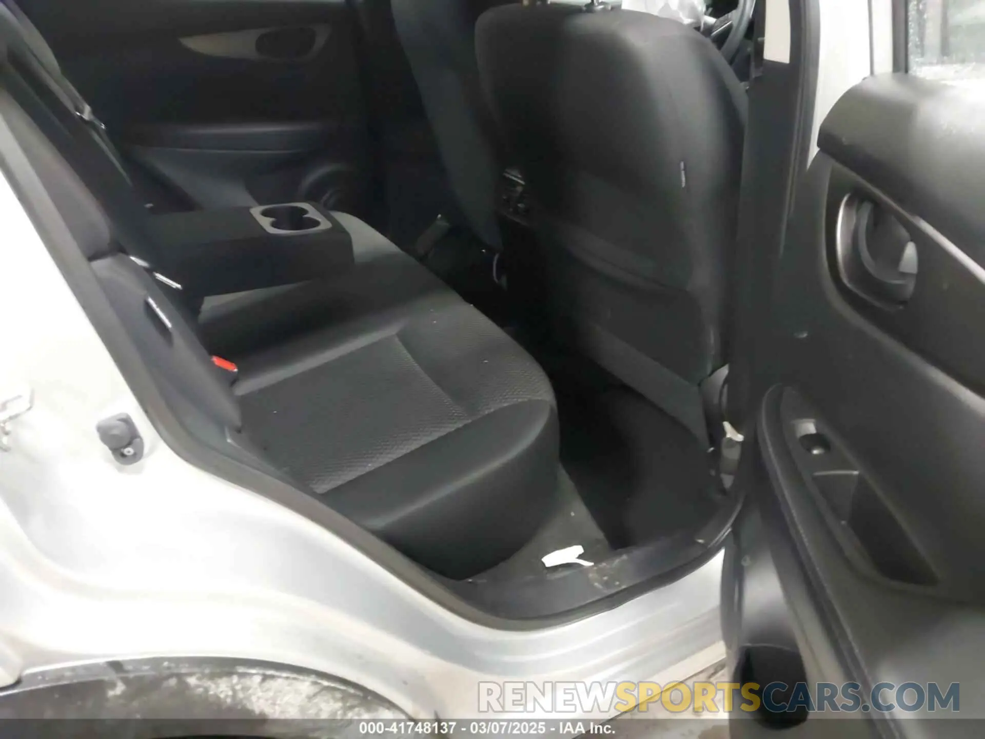 8 Photograph of a damaged car JN1BJ1AW5MW420776 NISSAN ROGUE SPORT 2021