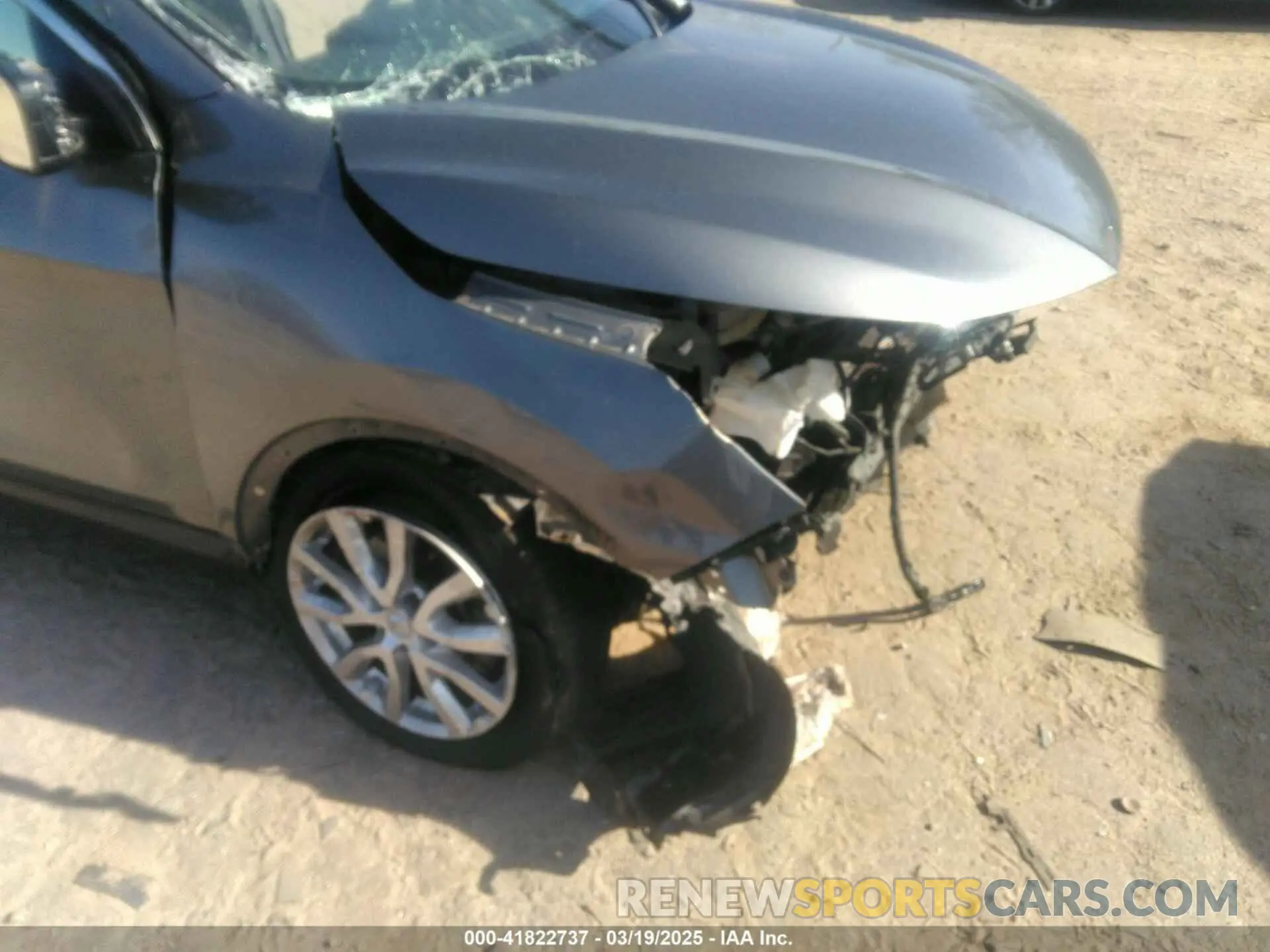 18 Photograph of a damaged car JN1BJ1AW5MW438209 NISSAN ROGUE SPORT 2021