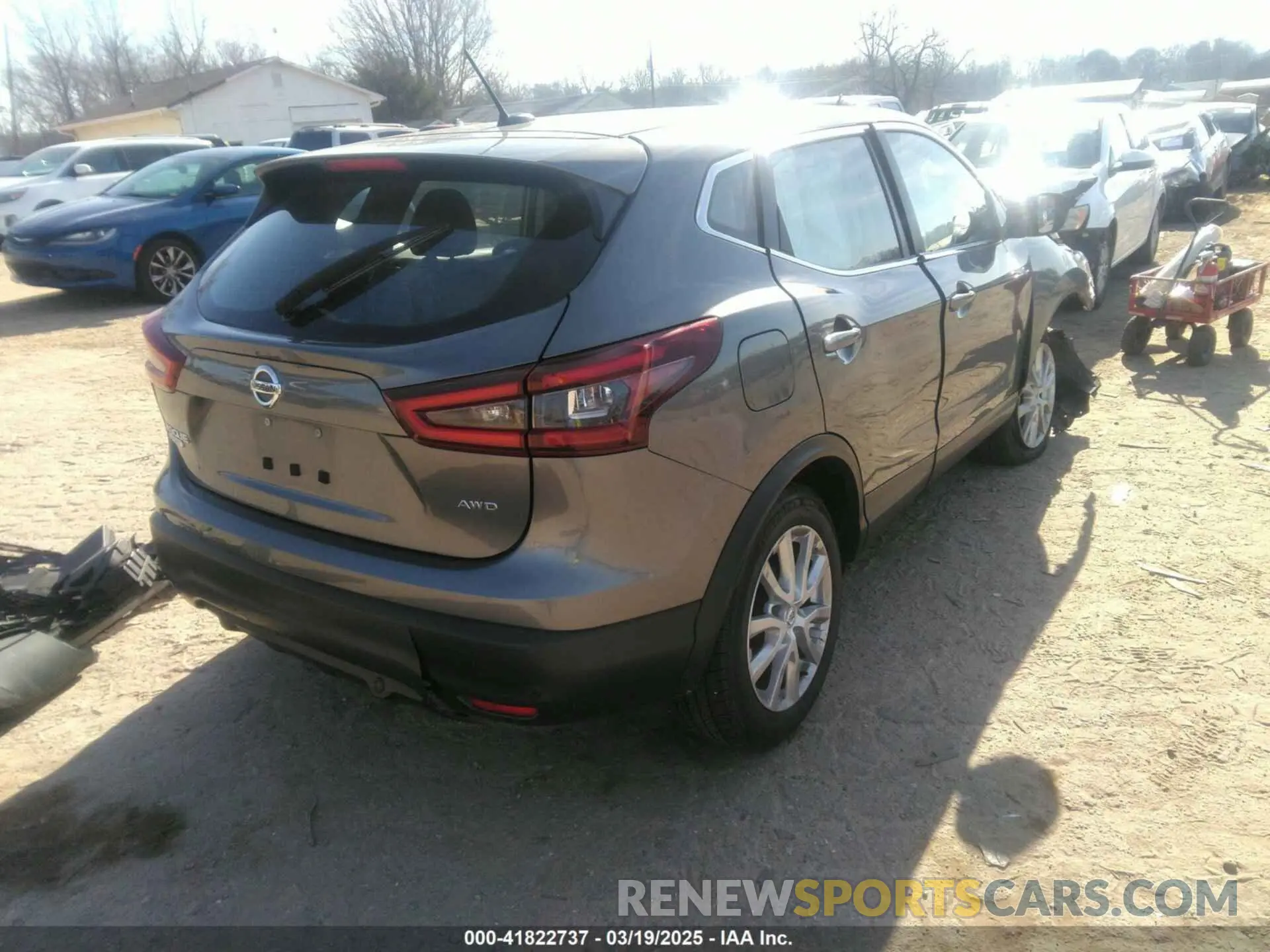 4 Photograph of a damaged car JN1BJ1AW5MW438209 NISSAN ROGUE SPORT 2021