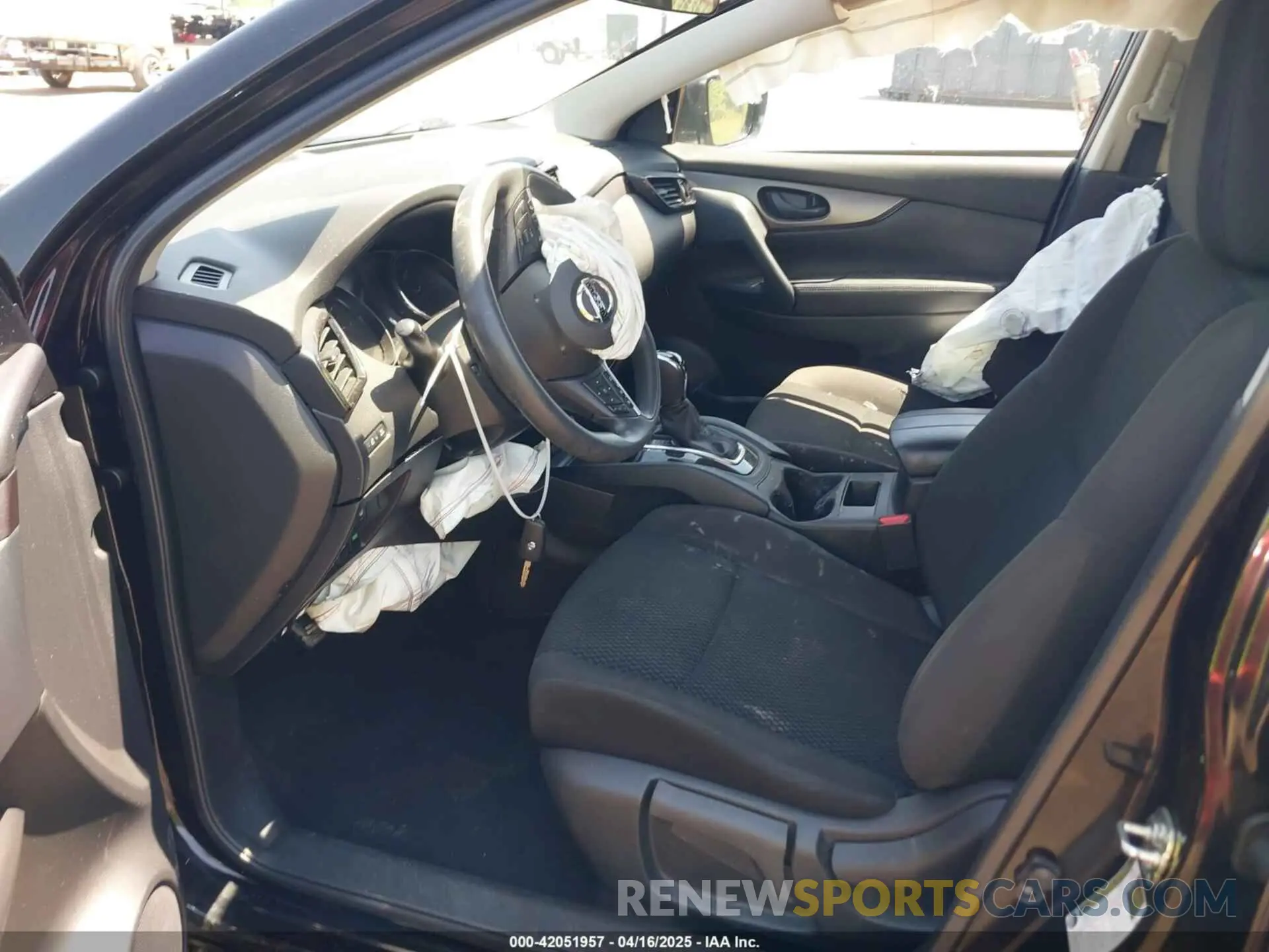 5 Photograph of a damaged car JN1BJ1AW5MW664587 NISSAN ROGUE SPORT 2021