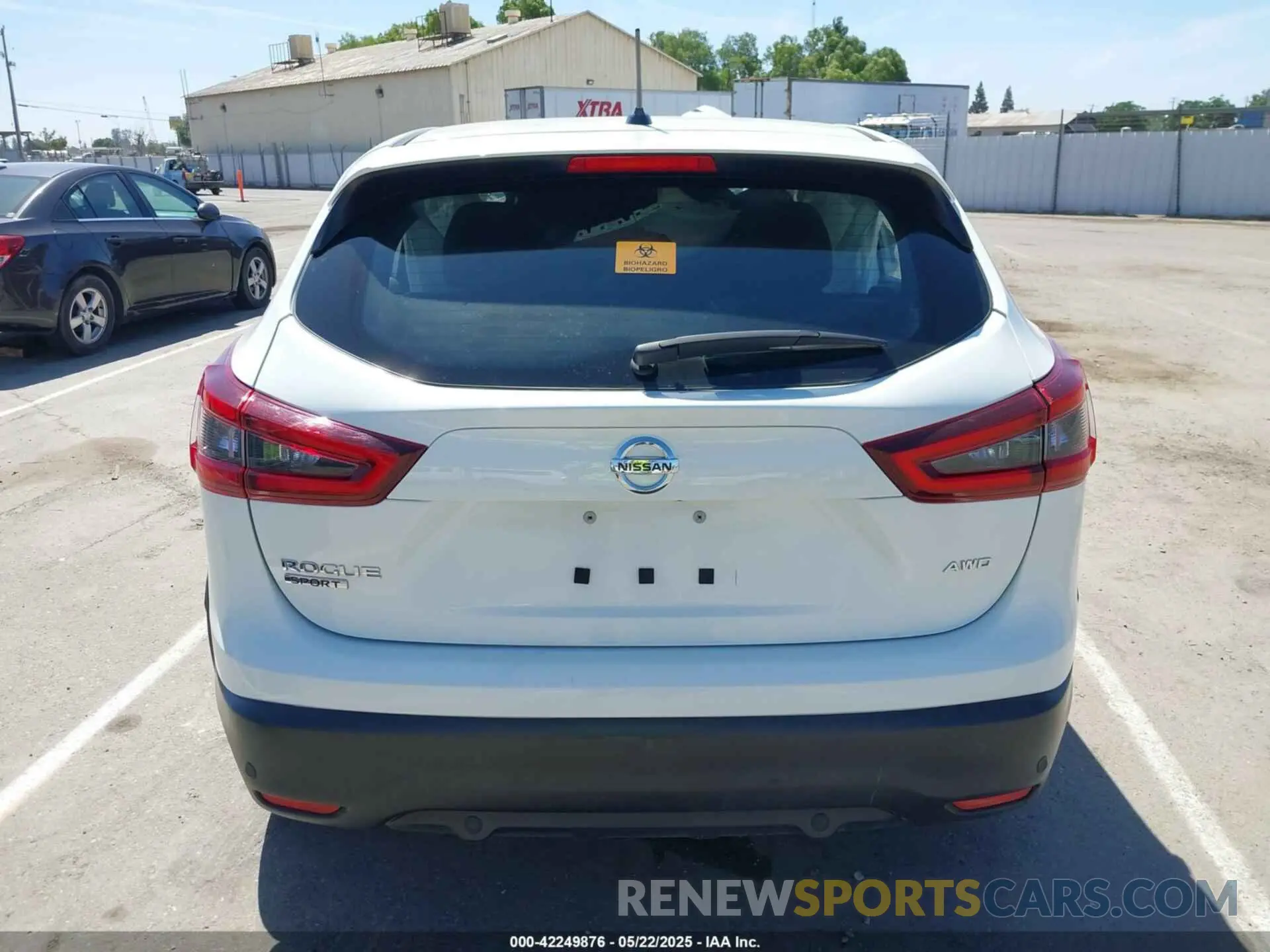 17 Photograph of a damaged car JN1BJ1AW6MW438560 NISSAN ROGUE SPORT 2021