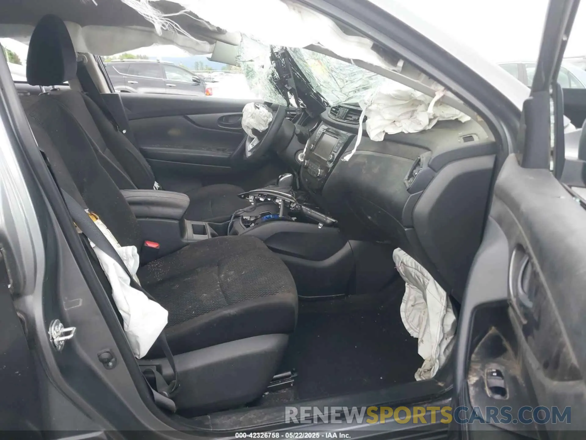 5 Photograph of a damaged car JN1BJ1AW7MW661397 NISSAN ROGUE SPORT 2021
