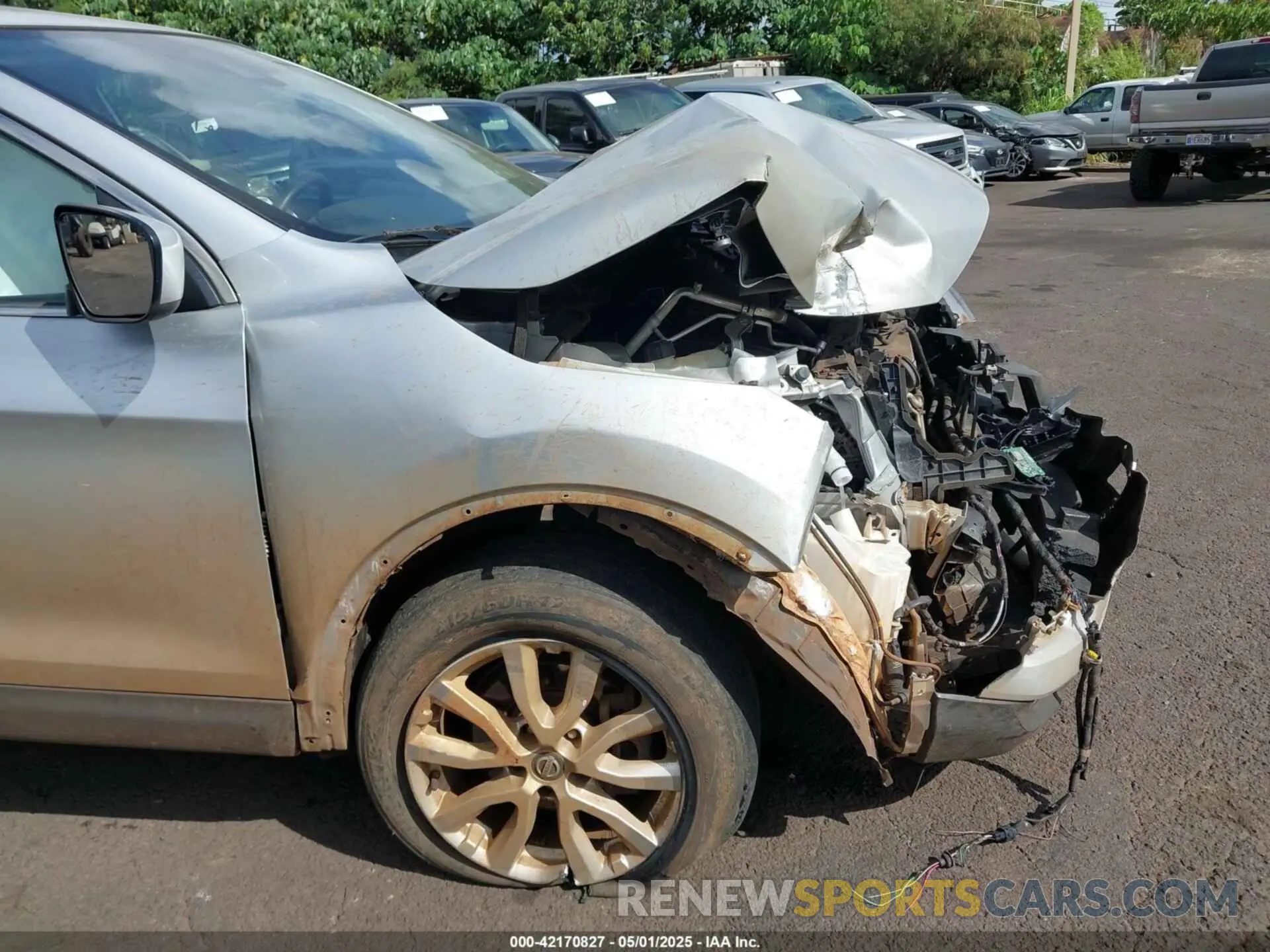 17 Photograph of a damaged car JN1BJ1AW8MW430797 NISSAN ROGUE SPORT 2021