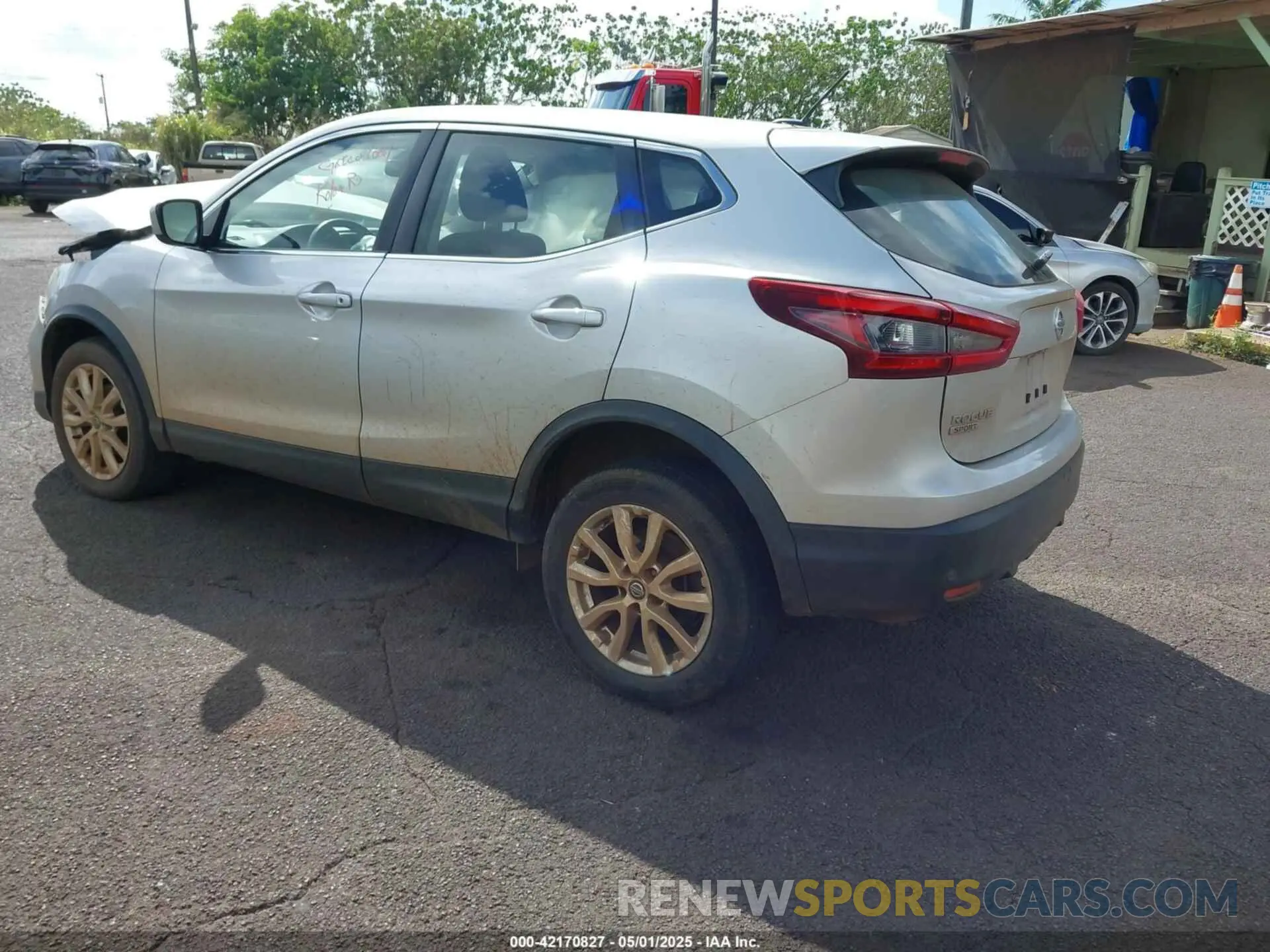 3 Photograph of a damaged car JN1BJ1AW8MW430797 NISSAN ROGUE SPORT 2021