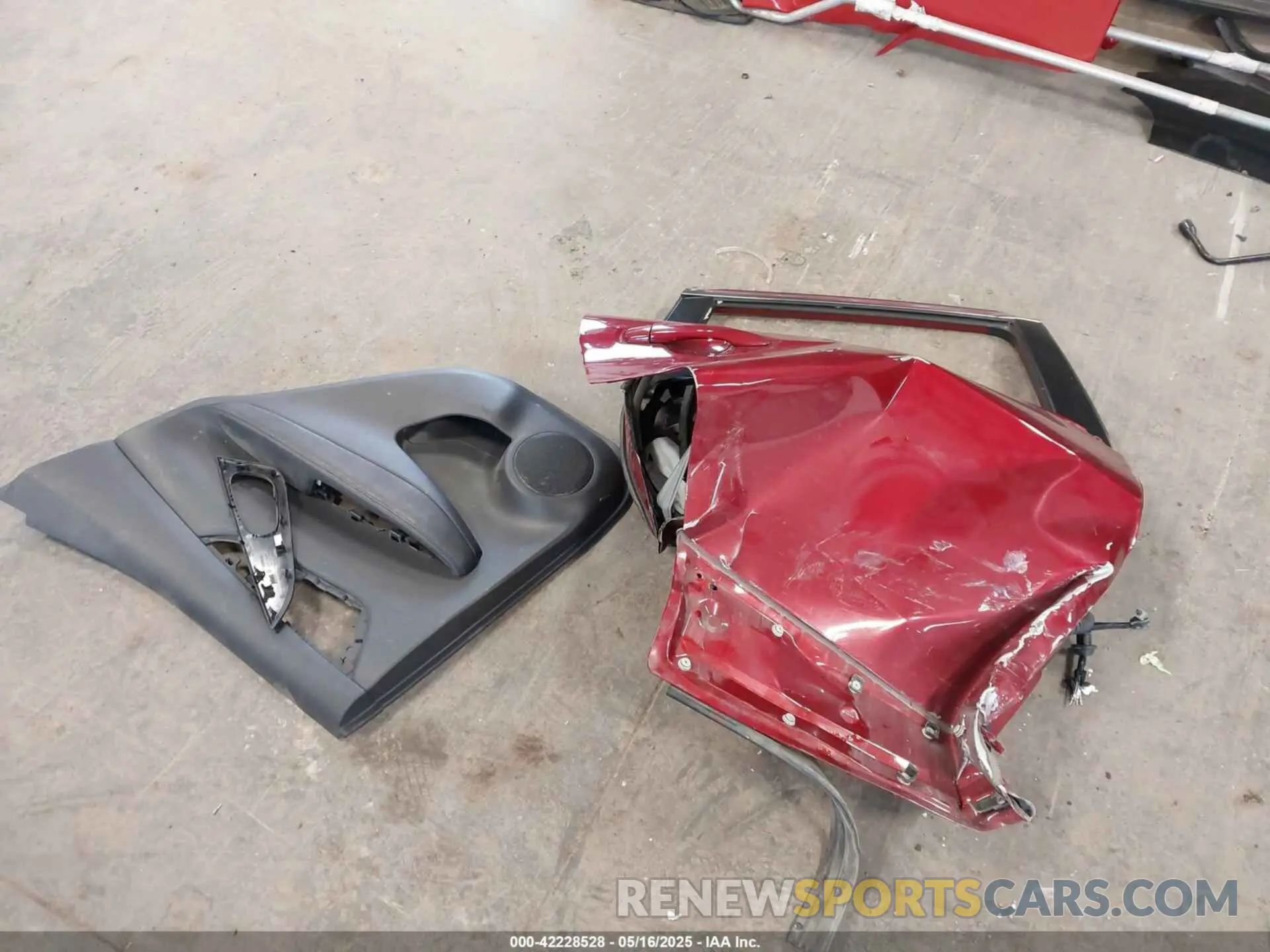 12 Photograph of a damaged car JN1BJ1AW9MW424622 NISSAN ROGUE SPORT 2021