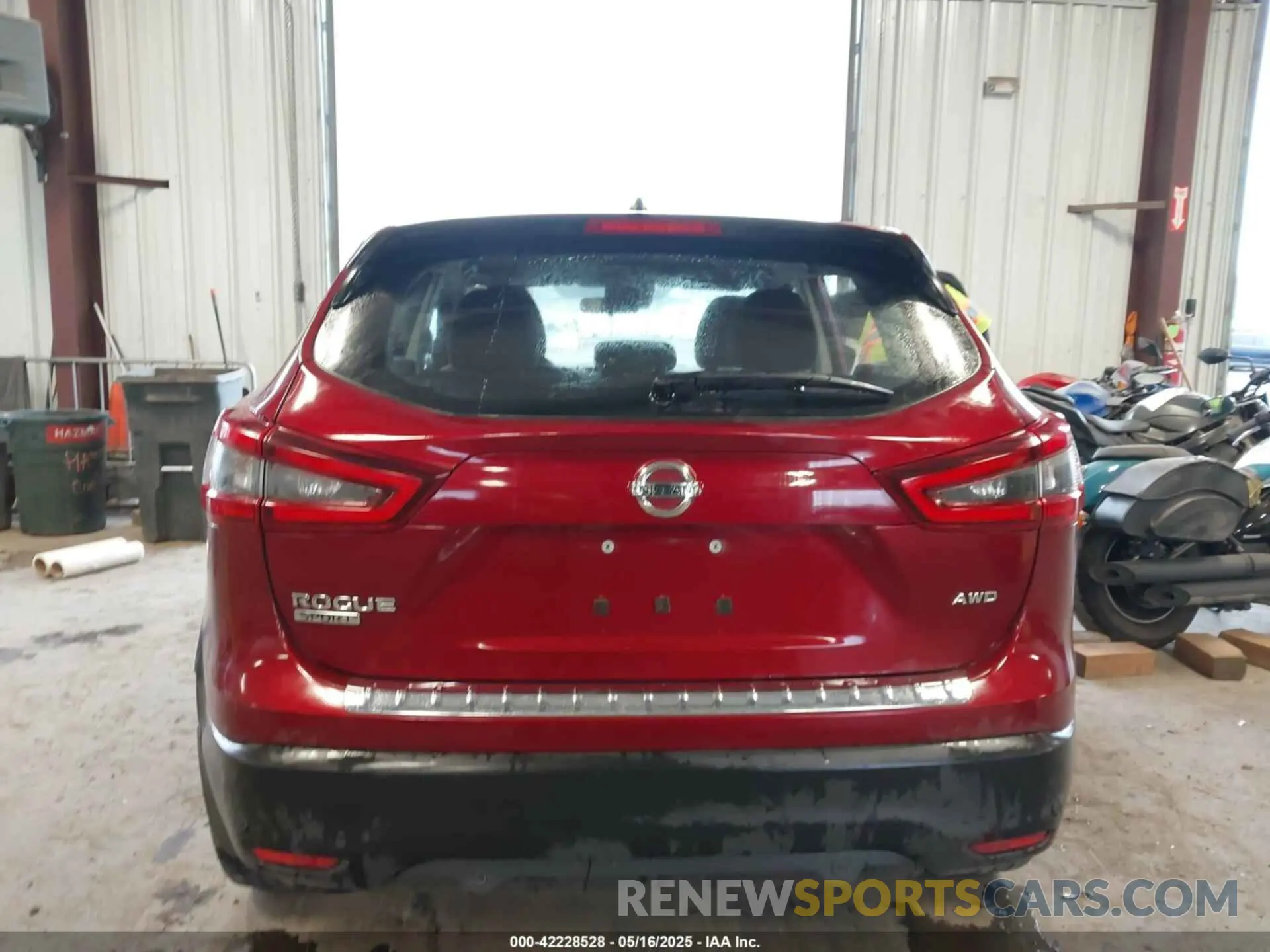 17 Photograph of a damaged car JN1BJ1AW9MW424622 NISSAN ROGUE SPORT 2021